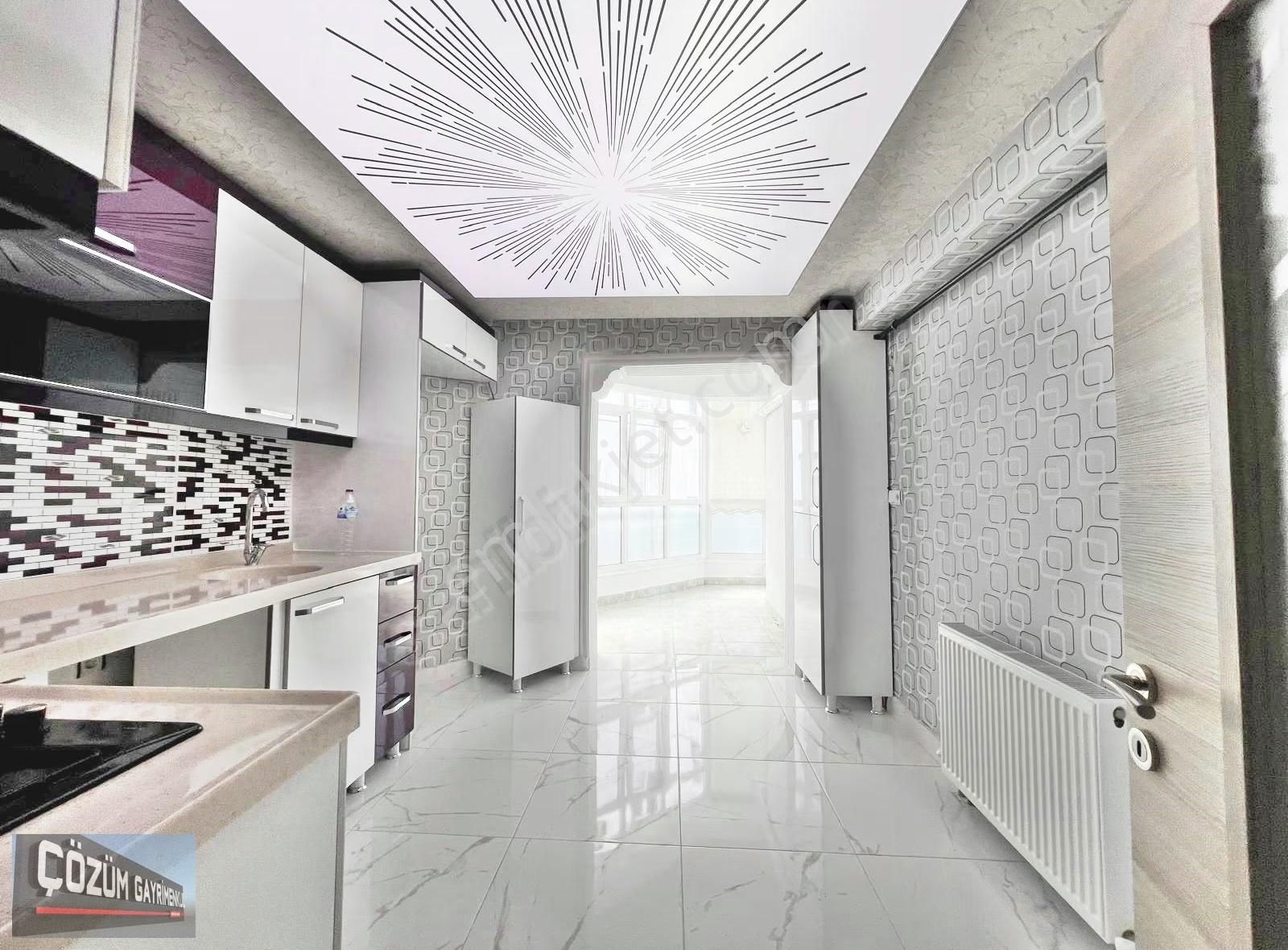 Çözüm Ana Cadde Kenarı 3+1 Ful Yapılı Kilerli Çift Banyolu Daire - Görsel 29