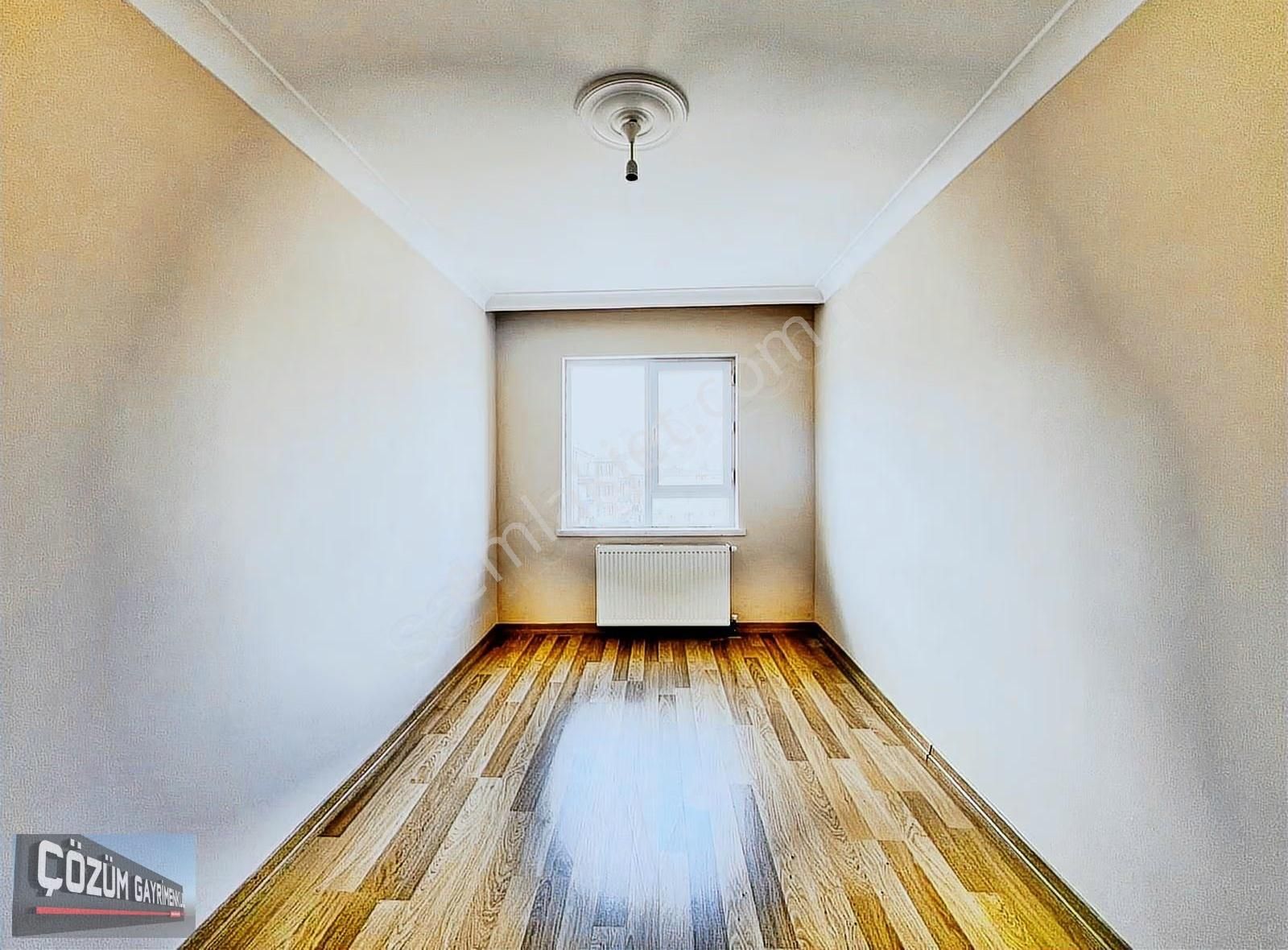 Çözüm Ana Cadde Kenarı 3+1 Ful Yapılı Kilerli Çift Banyolu Daire - Görsel 22