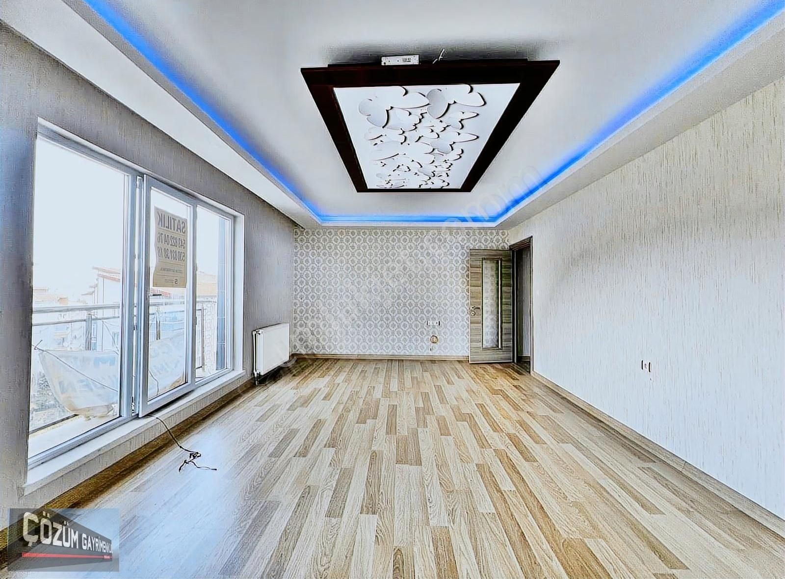 Çözüm Ana Cadde Kenarı 3+1 Ful Yapılı Kilerli Çift Banyolu Daire - Görsel 20