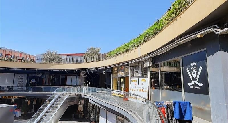 Samandıra Metroya Çok Yakın Avm İçi Satılık İşyeri-büfe - Görsel 8