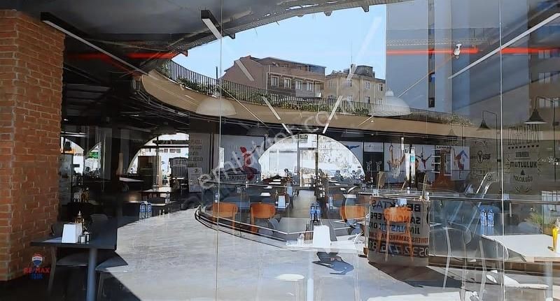 Samandıra Metroya Çok Yakın Avm İçi Satılık İşyeri-büfe - Görsel 3