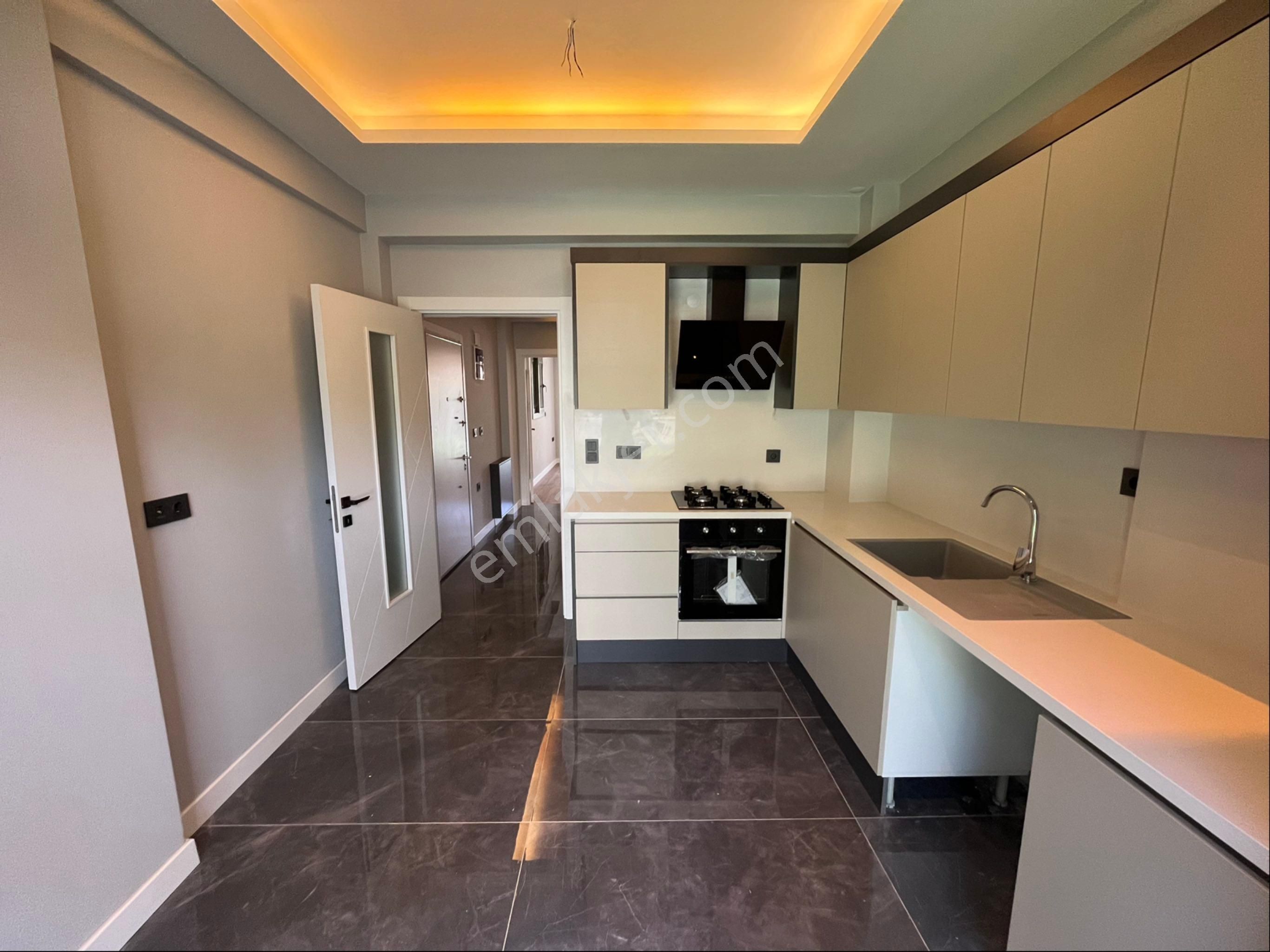 Özdere Deniz Tarafında Geniş Bahçeli Villa - Görsel 17