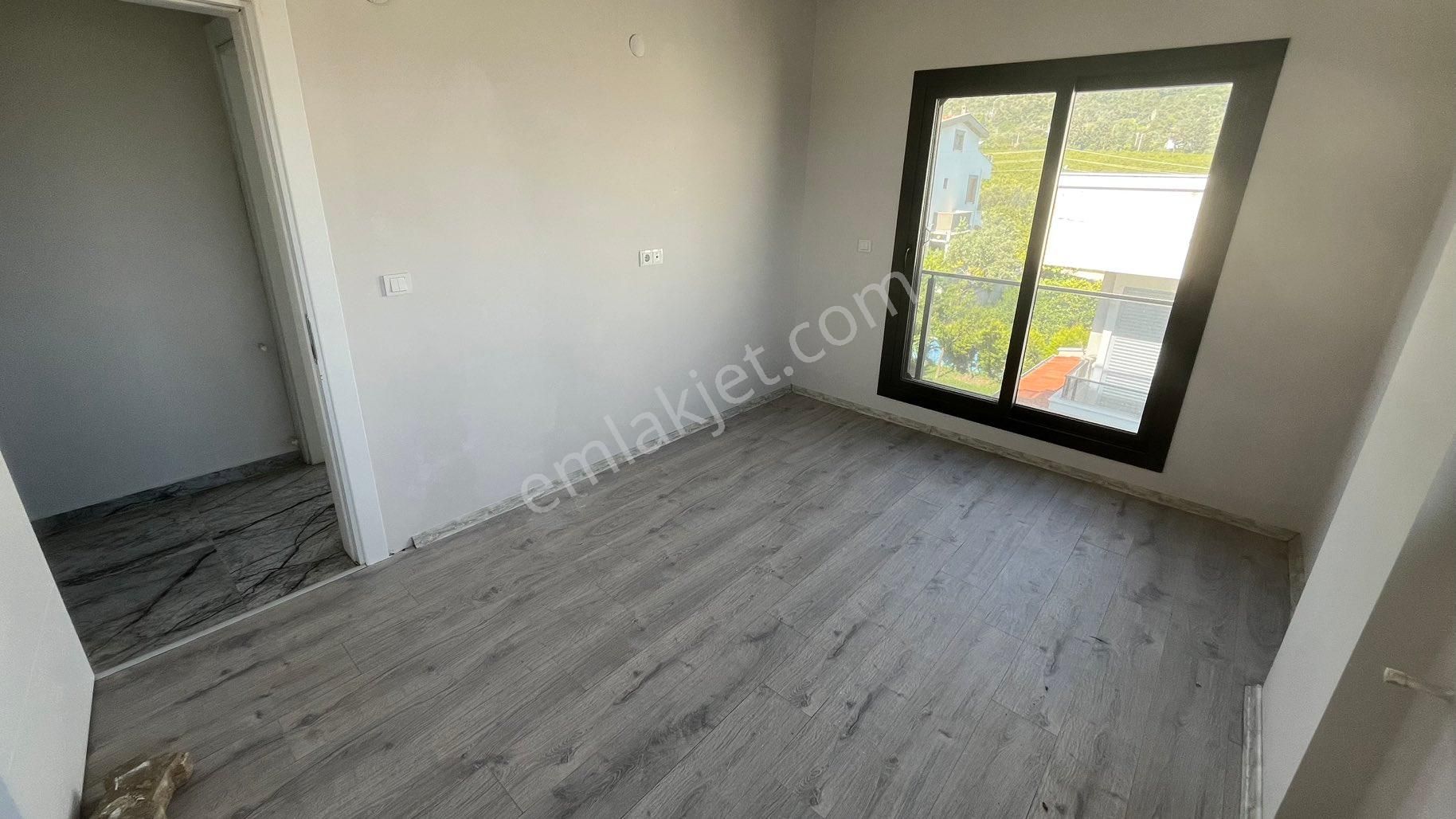 Ortamahallede 6+1 Kelepir Villa - Görsel 18