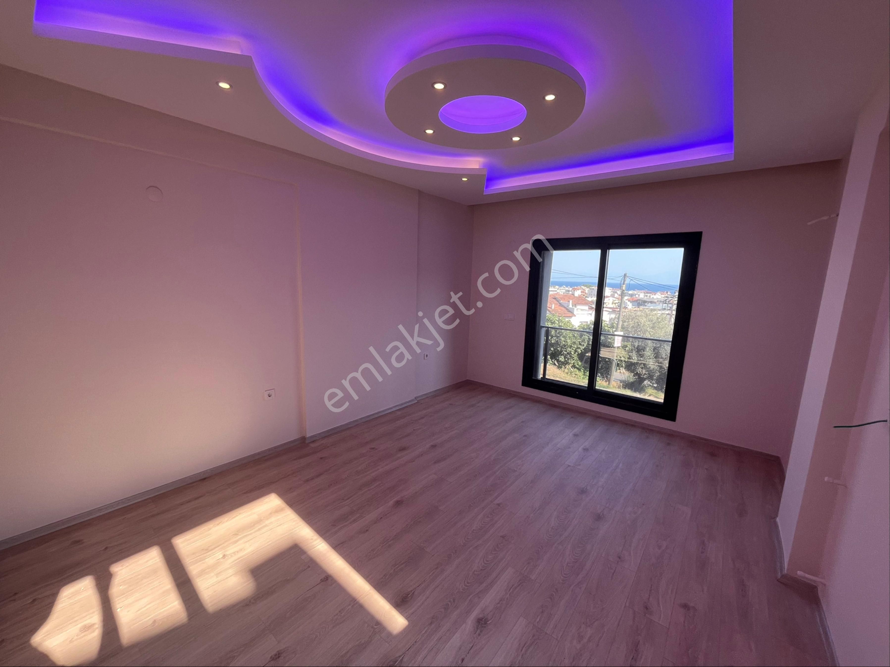 Özderede Zeminden Manzaralı Geniş Villa - Görsel 7