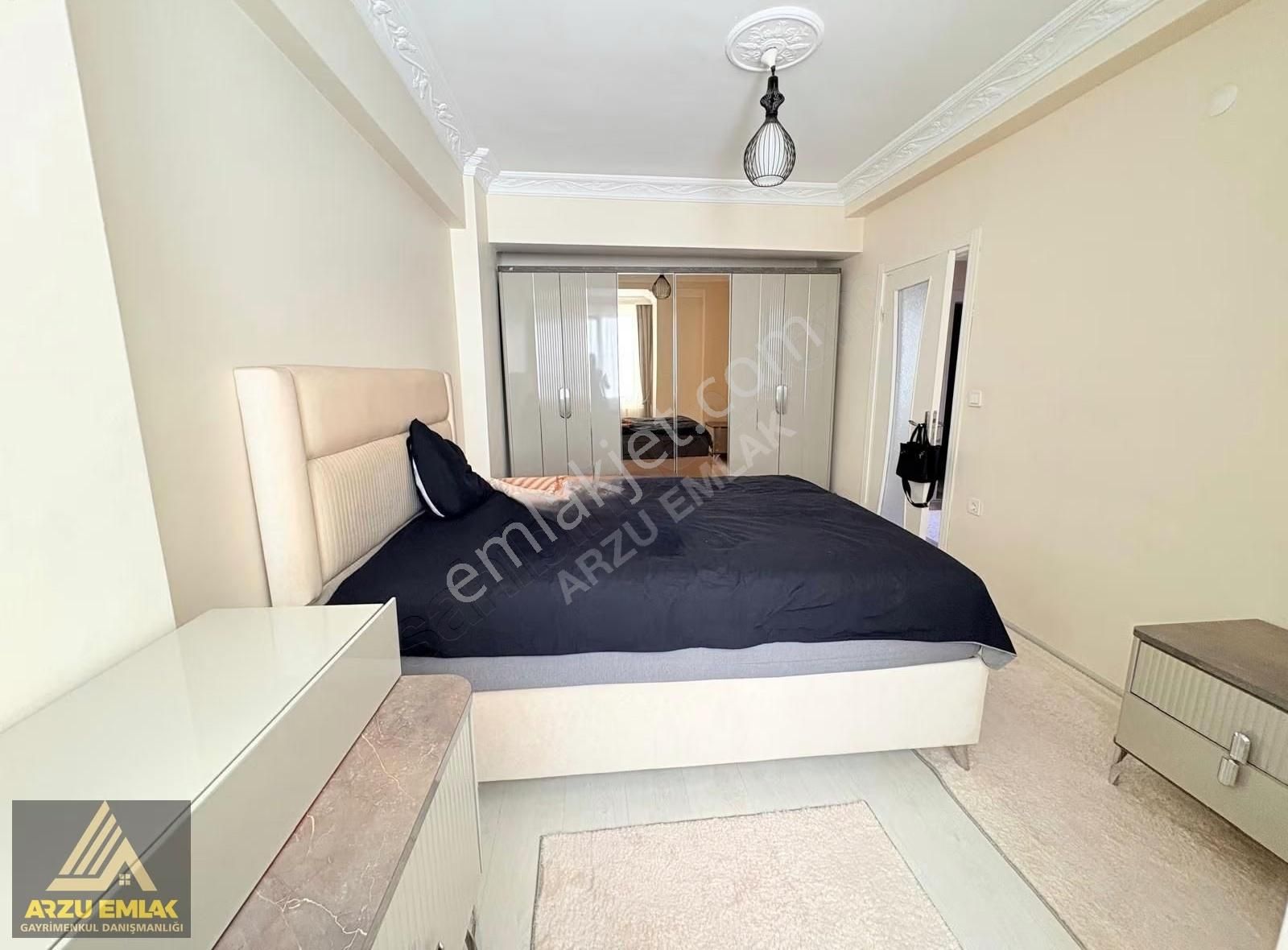 Arzu Emlaktan 75. Yıl Mah. Satılık 3+2 Dubleks Daire - Görsel 19