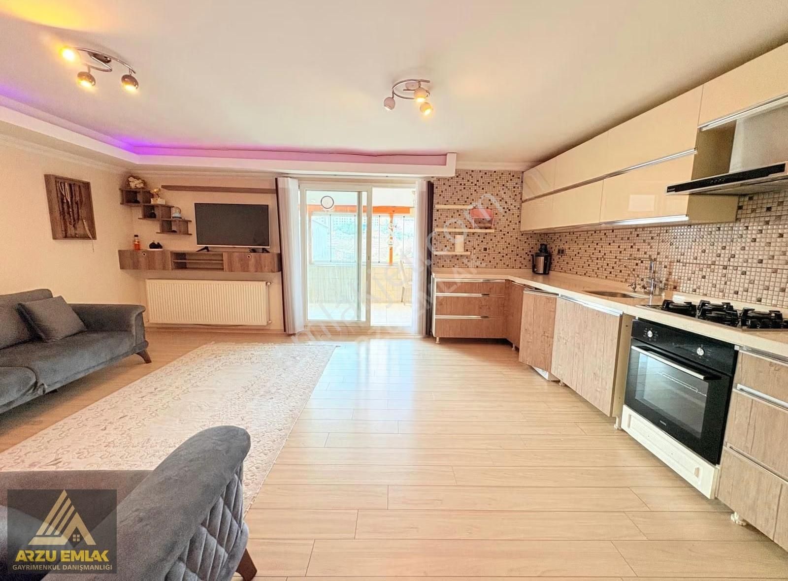 Arzu Emlaktan 75. Yıl Mah. Satılık 3+2 Dubleks Daire - Görsel 31