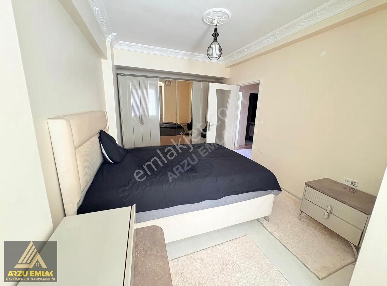 Arzu Emlaktan 75. Yıl Mah. Satılık 3+2 Dubleks Daire - Görsel 13