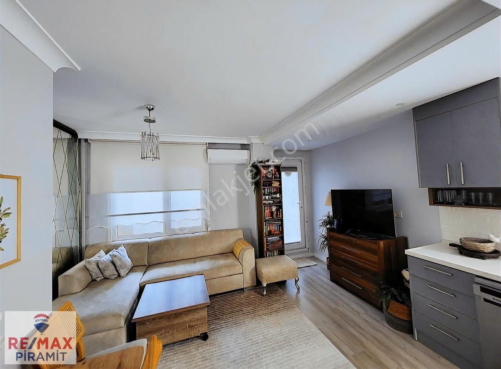 Çekmeköy Taşdelen'de İç Mimar Tasarımlı Prestijli 2+1 Fırsat - Görsel 5