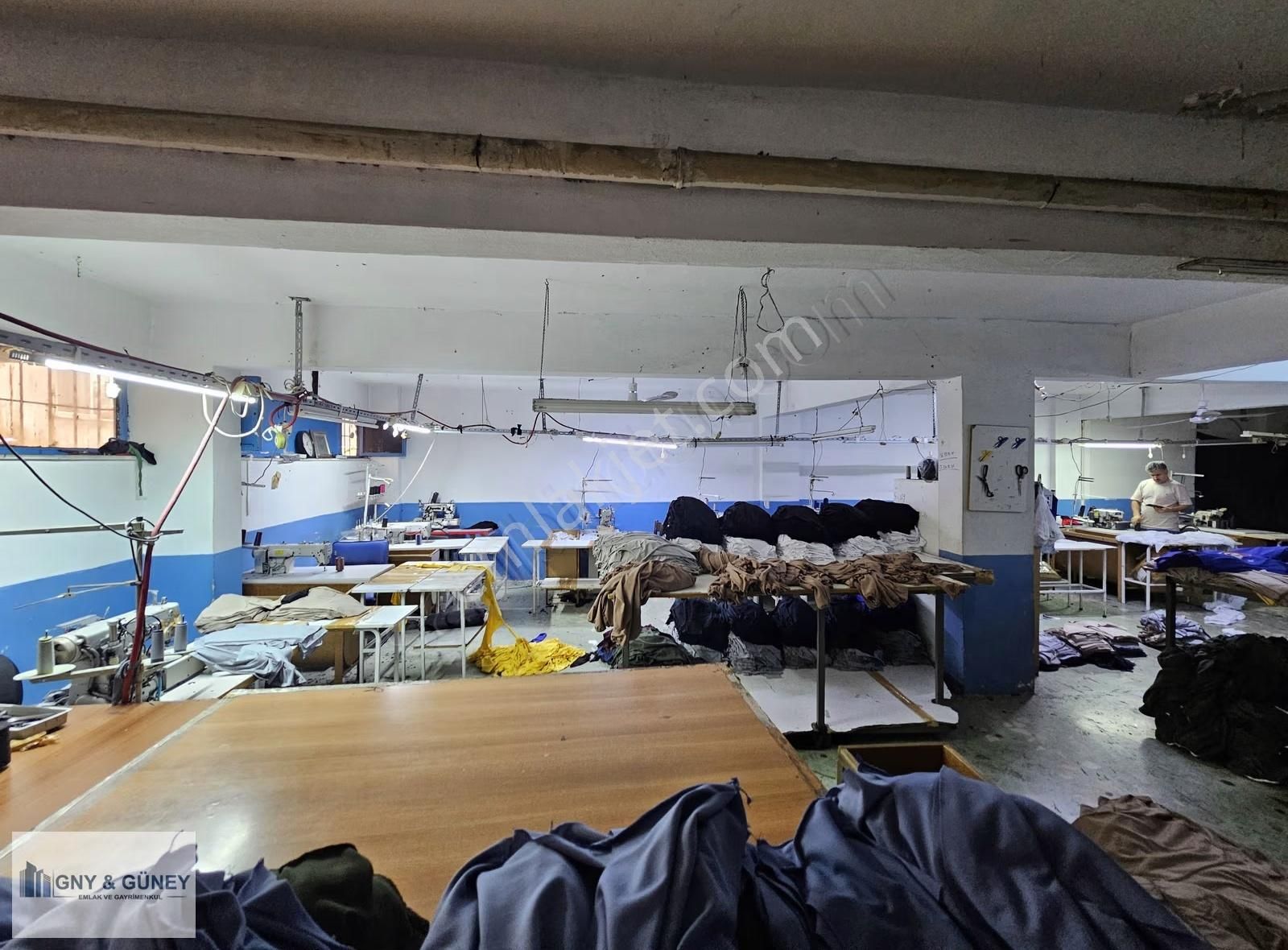 Gny&güney'den 200m² Kesimhane Uygun Satılık 2 Katlı Dükkan Acill - Görsel 3