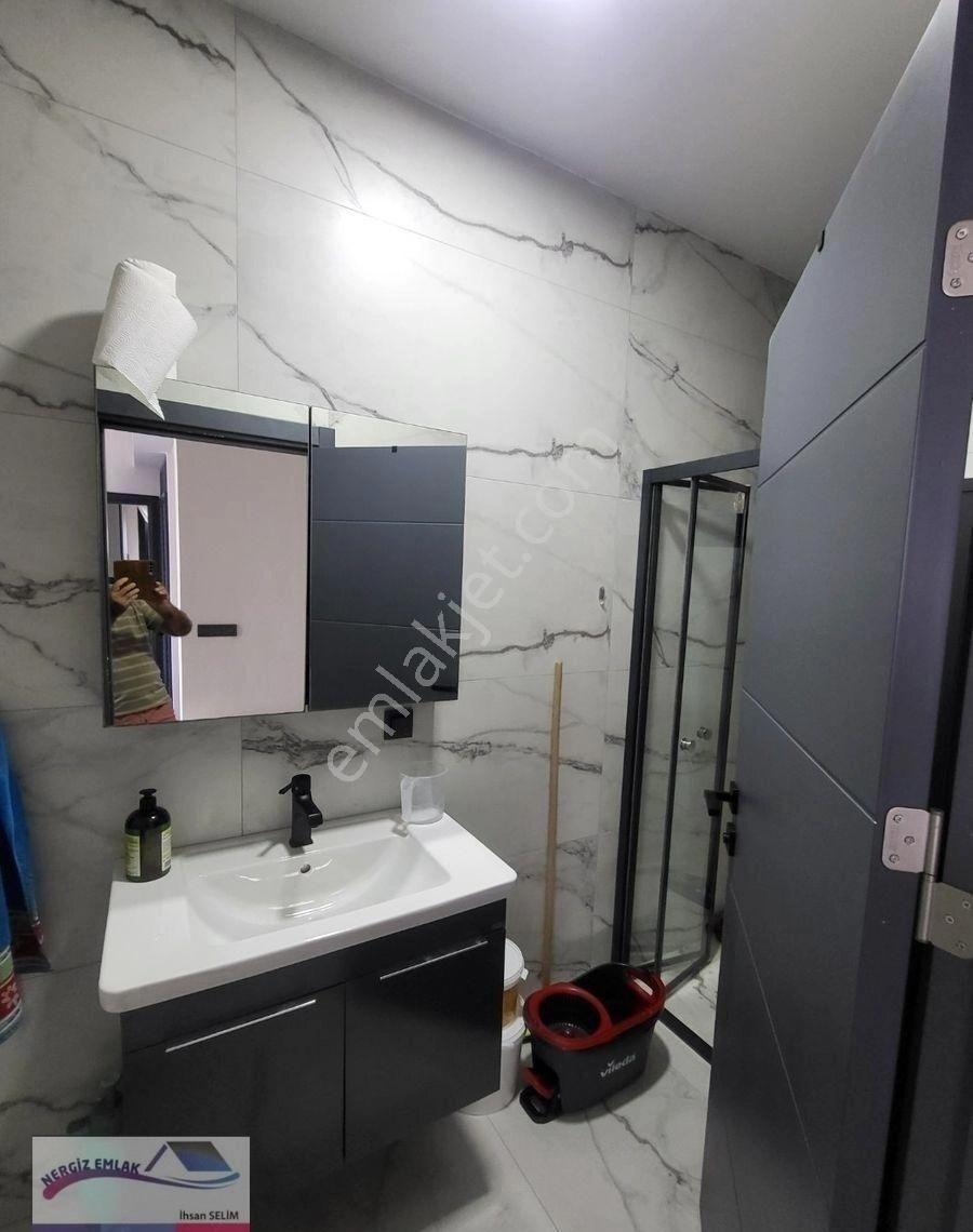 Boğaziçi Mahallesinde Yeni Yapılı Dublex Havuzlu Villa - Görsel 15