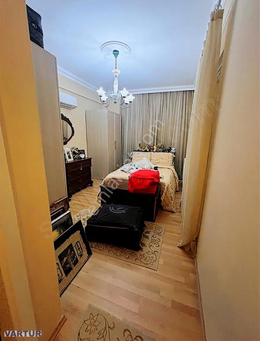 Fethiye Şehir Merkezinde Denize 2. Sıra Lüks Tripleks Villa - Görsel 6