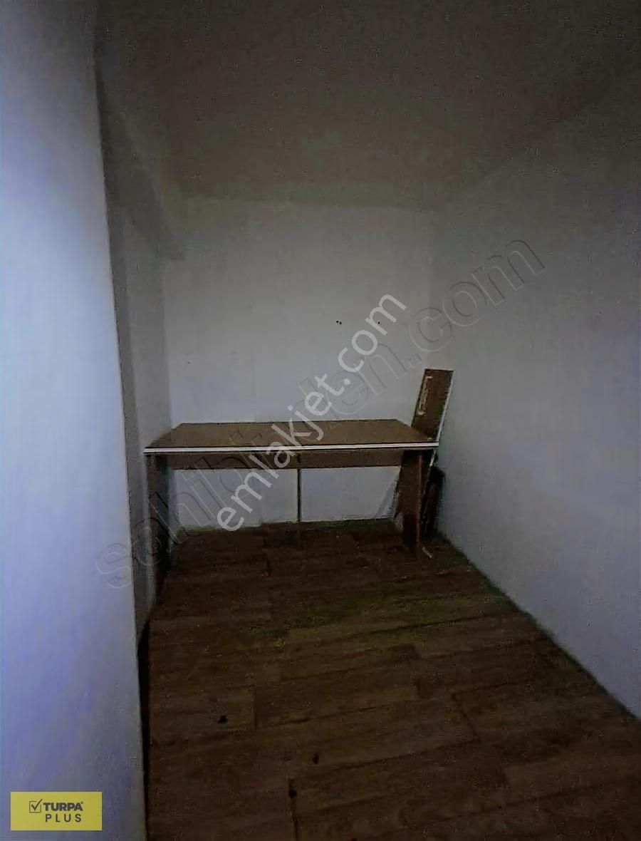 Balçova Sakarya Caddesi Üzerinde Kiralık Dükkan 160 M2 - Görsel 21