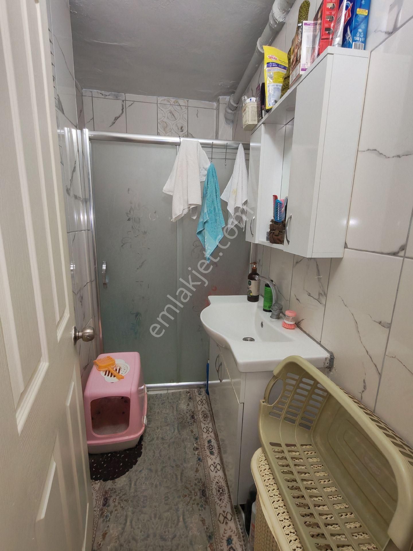 Barış Gayrimenkul'den Sakaldöken'de Ara Kat Bakımlı 2+1 Daire. - Görsel 12