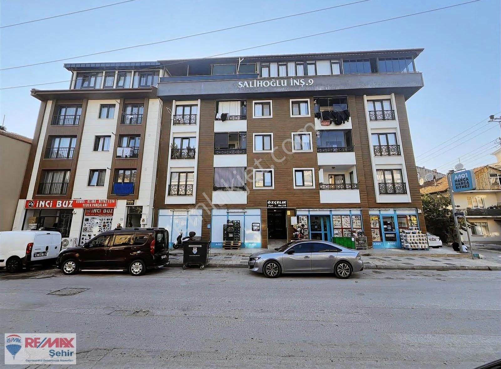 Remax Şehir Yalova Gop Mh. Satılık Ara Kat 3+1 Geniş Daire - Görsel 3