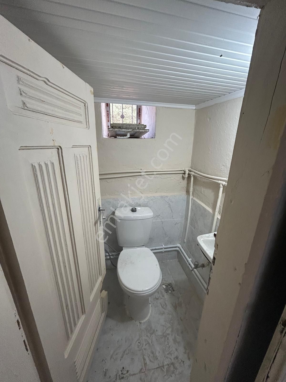 Ana Yola Yakın Kiralık Ev - Görsel 12