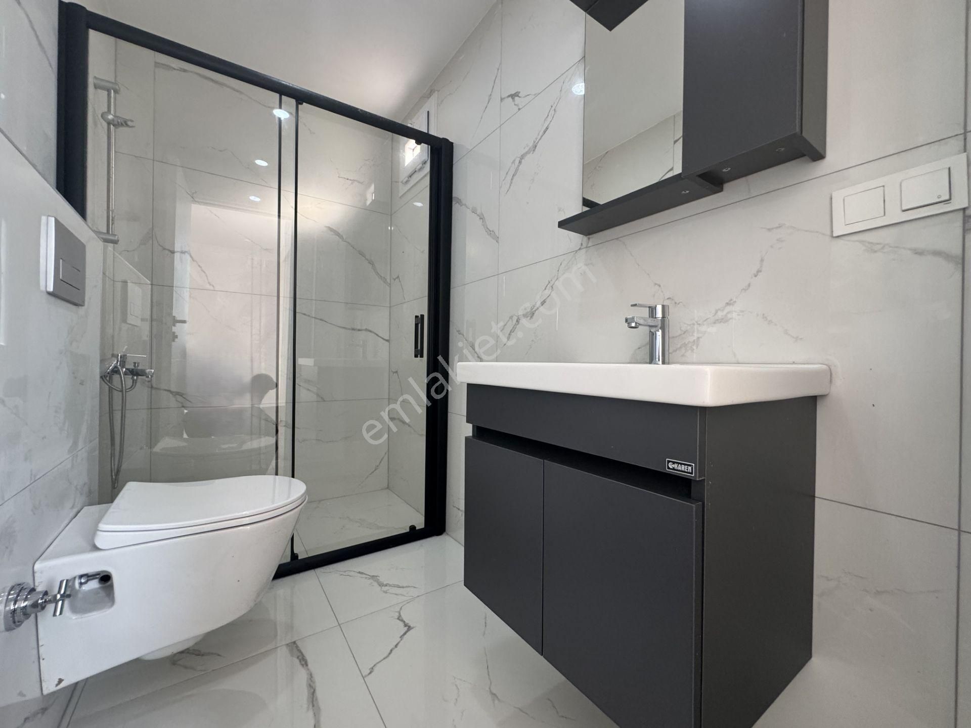 Next House'dan, Bahçelievler Merkez'de 5+2 230m2, Lüks Daire - Görsel 11