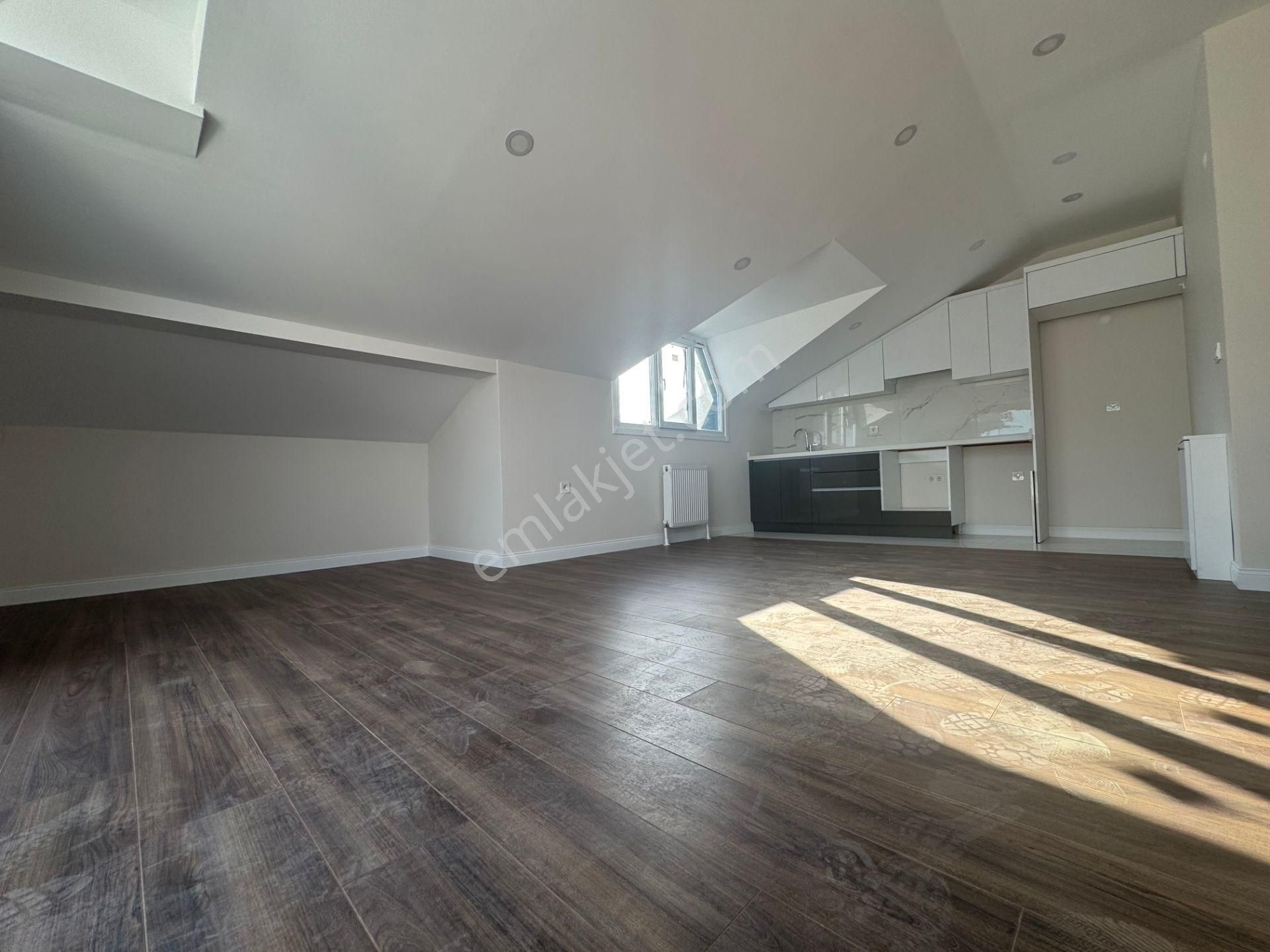 Next House'dan, Bahçelievler Merkez'de 5+2 230m2, Lüks Daire - Görsel 34