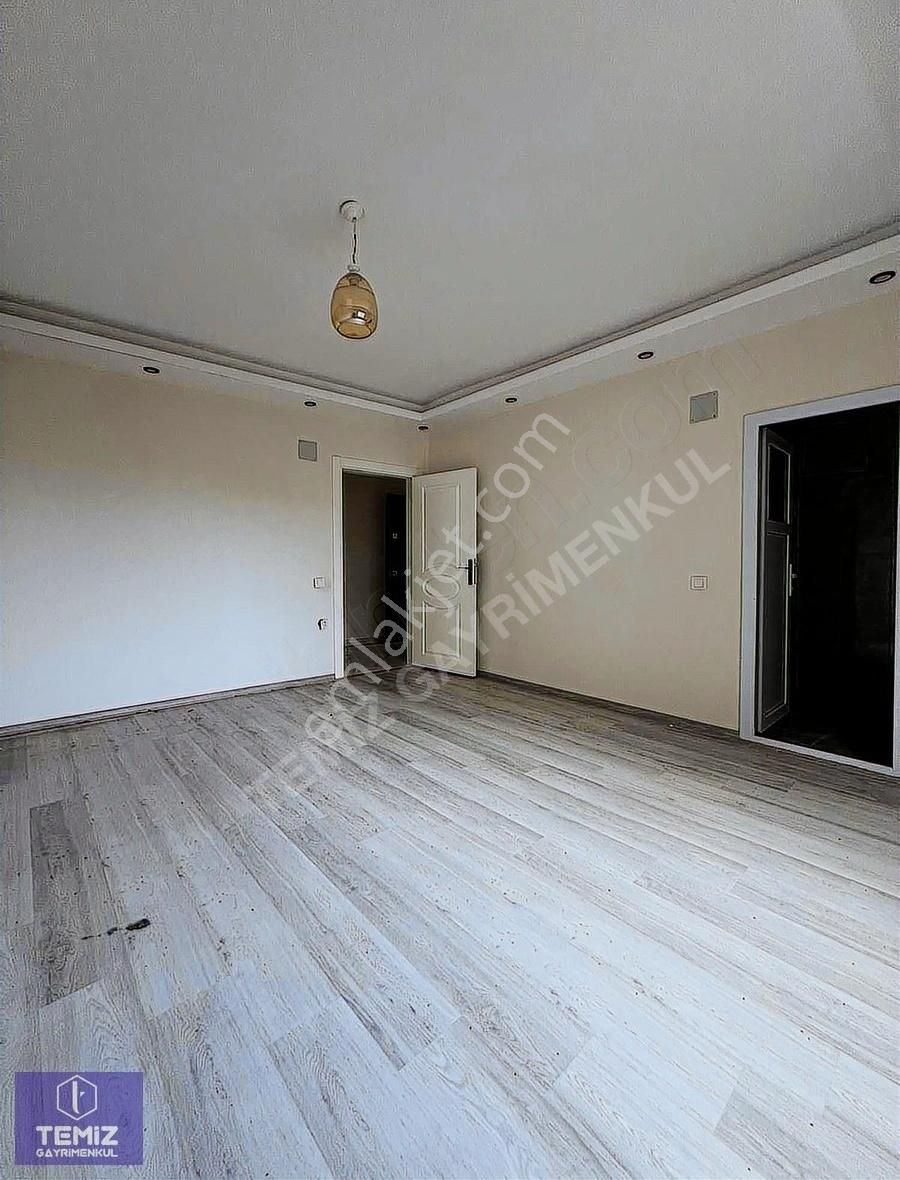 Çavuşluda Kiralık 3+1 Daire - Görsel 4