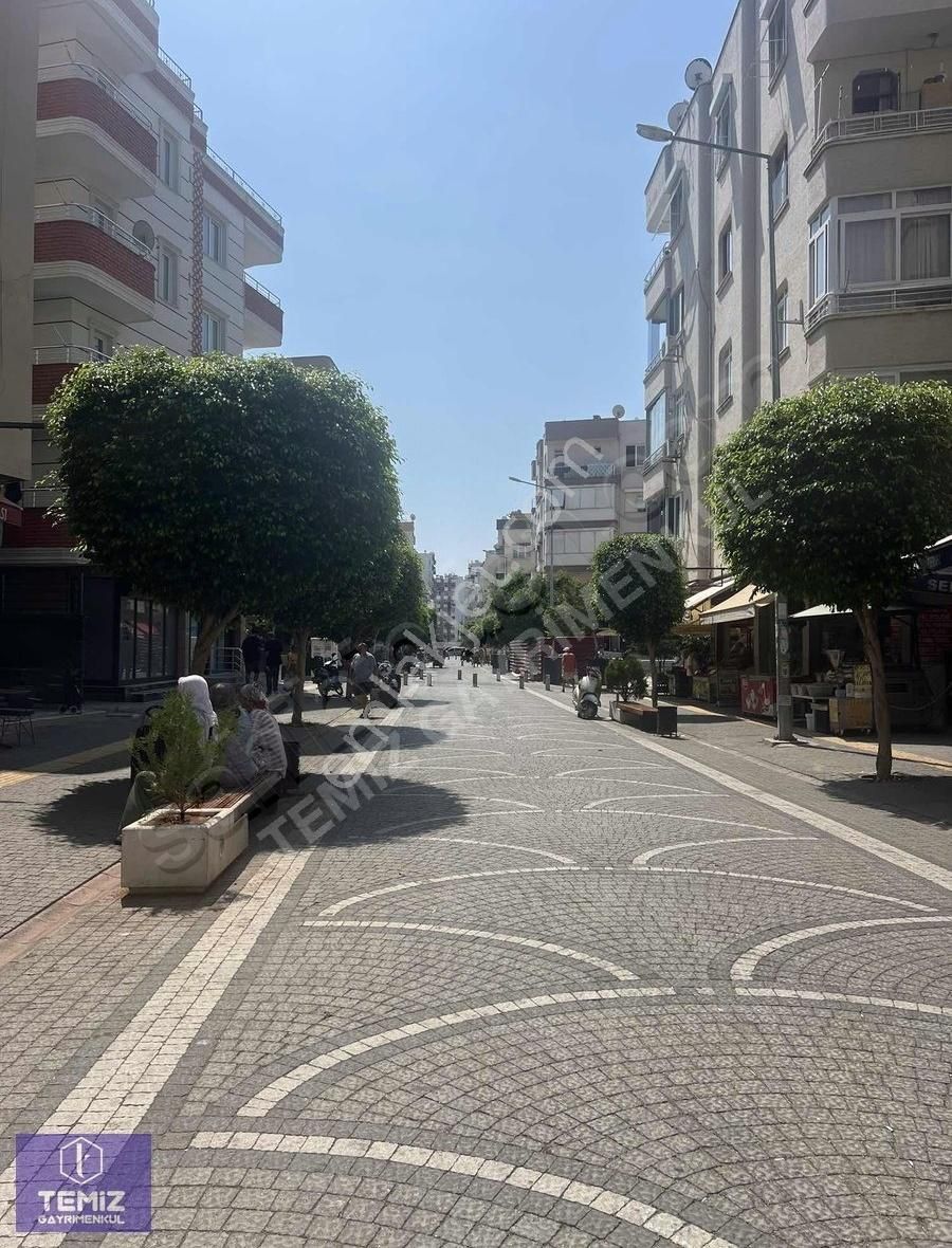 Alanya Sokağında Köşebaşı Satılık İşyeri - Görsel 5