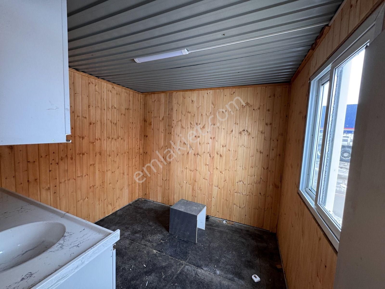 İçi 1.sınıf Çam Lambriden Dışı Yalıtımlı Sandviç Panelden İmal Edilmiş 21m2 2oda Wc+lv+duş Konteyner - Görsel 2