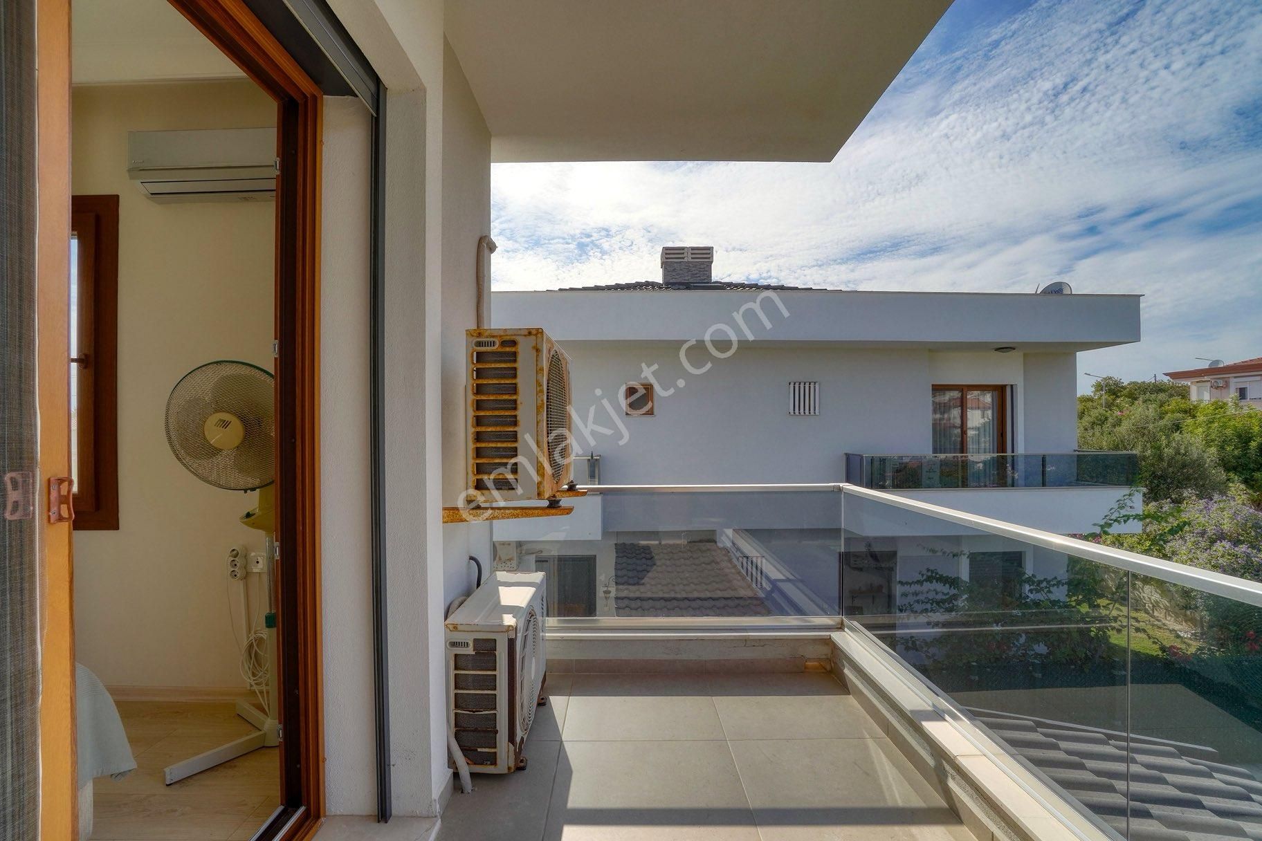 Çeşme Şifne’de Satılık Villa Denize Yakın 3+1 - Görsel 26