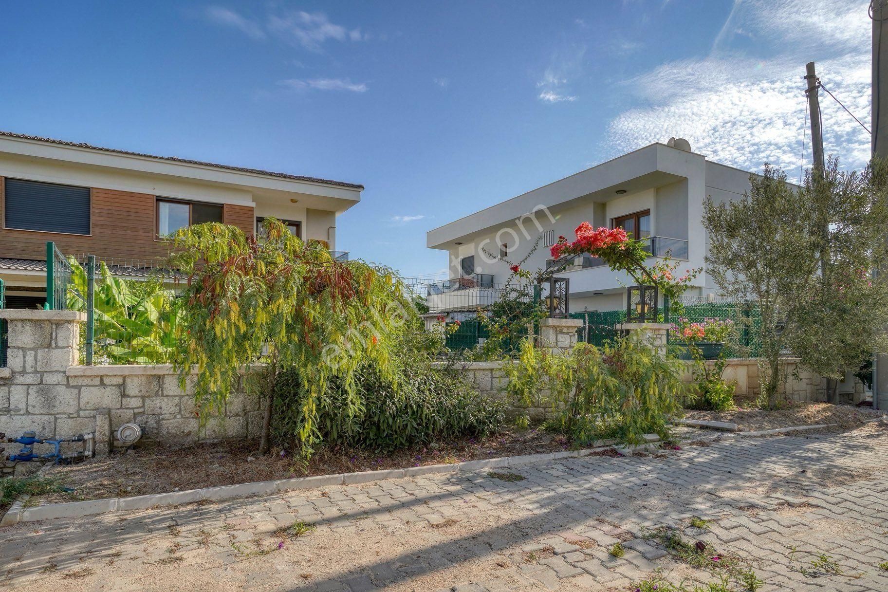 Çeşme Şifne’de Satılık Villa Denize Yakın 3+1 - Görsel 2