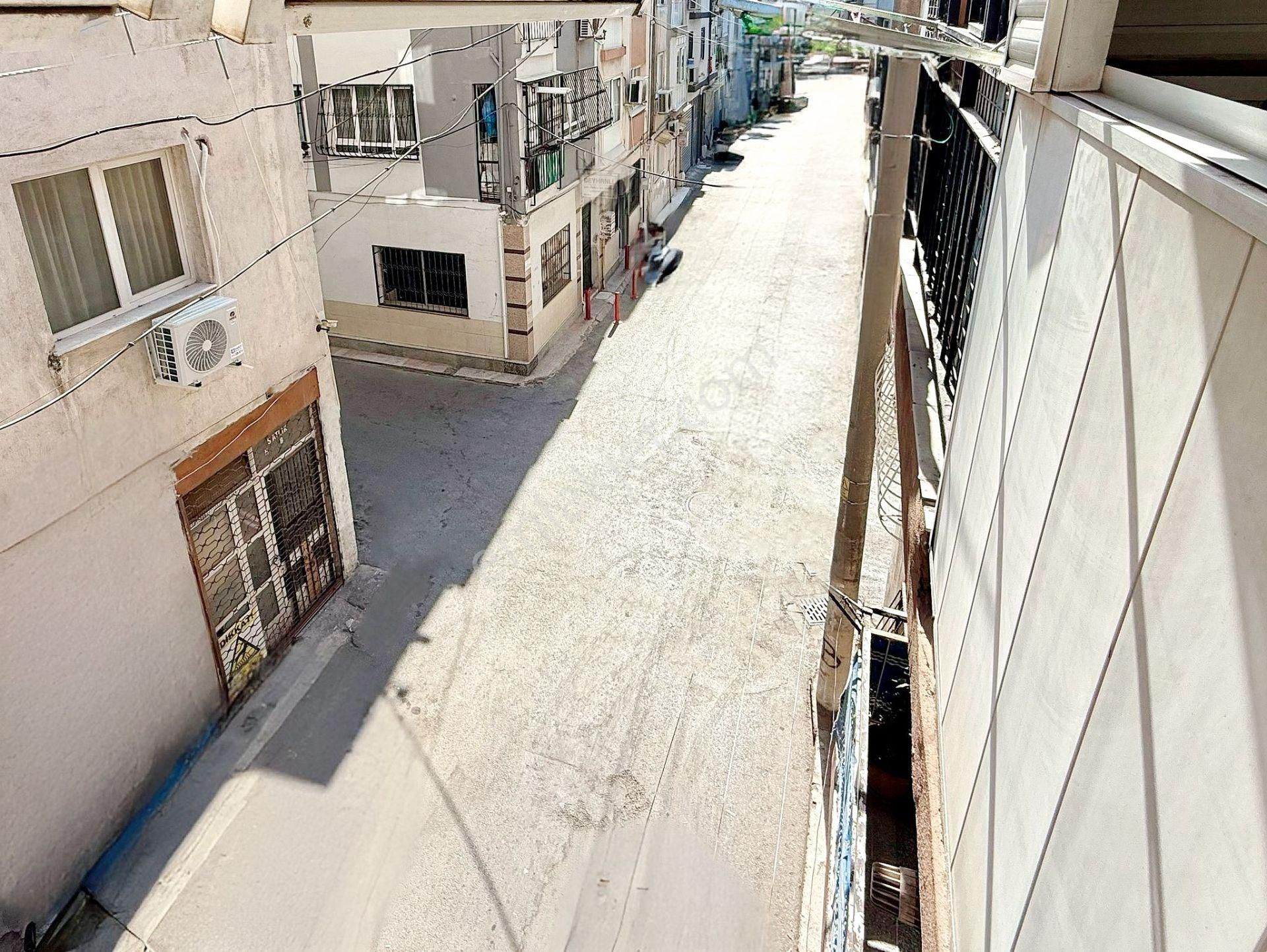 Güneşli Mah.izmirpark Ve Egepol Hast.yakını Masrafsız Daire - Görsel 17