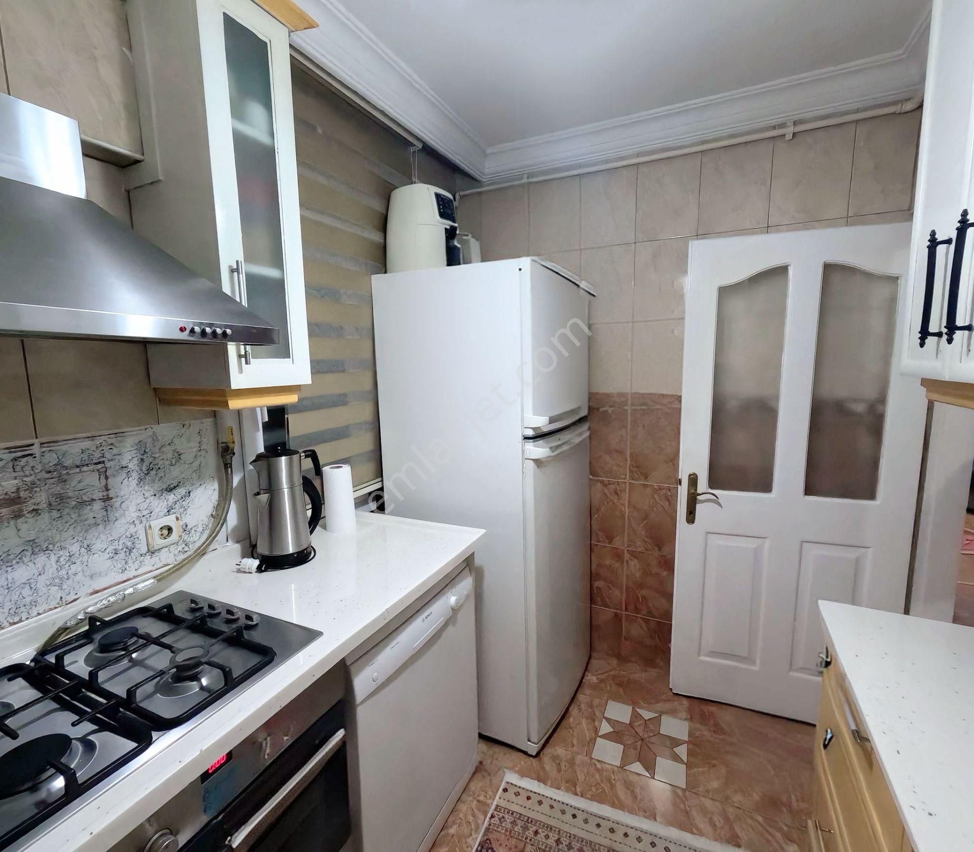 Güneşli Mah.izmirpark Ve Egepol Hast.yakını Masrafsız Daire - Görsel 2