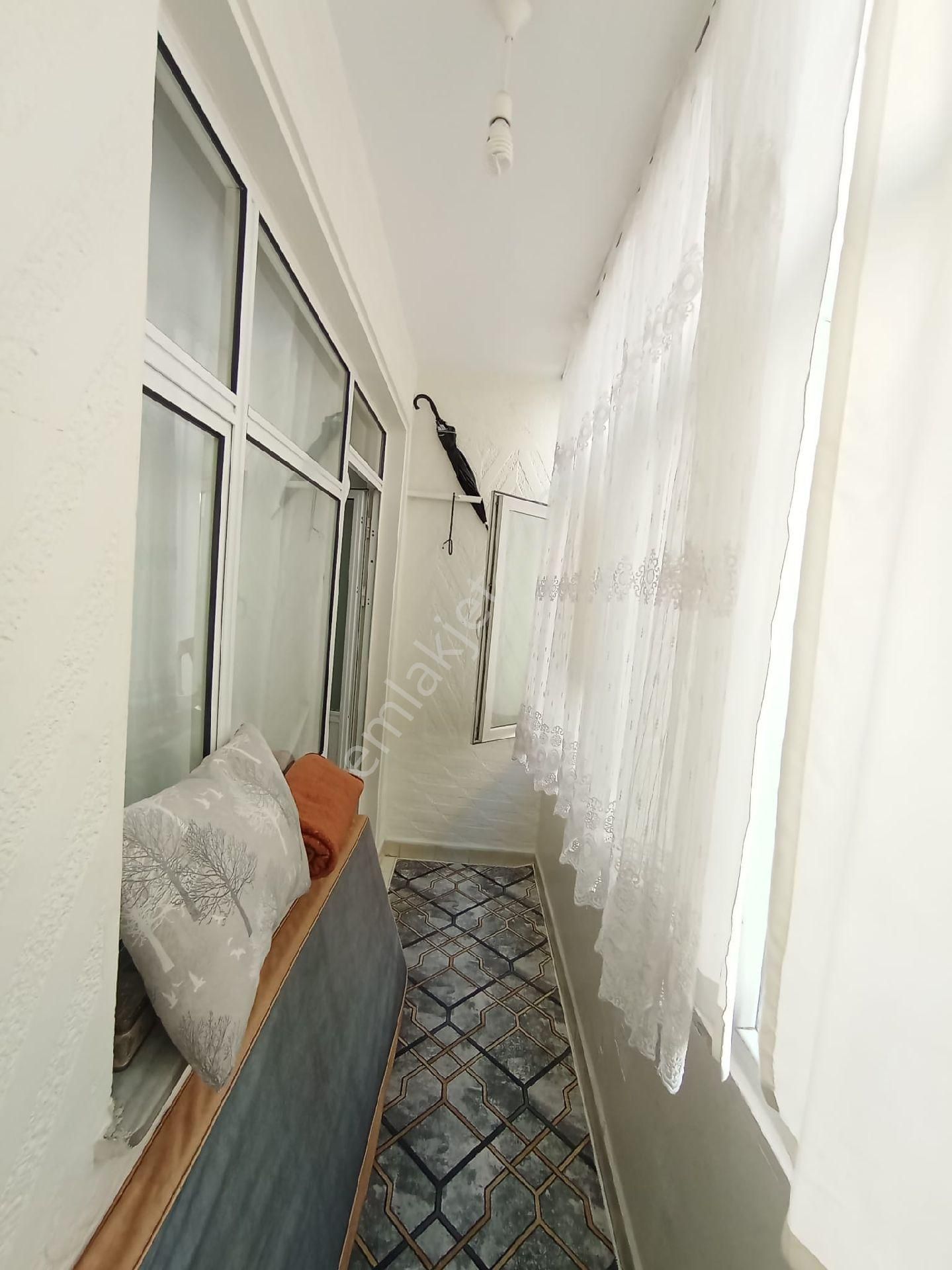 Üçkardeşler Emlakta Satılık Daire Esenler - Görsel 7