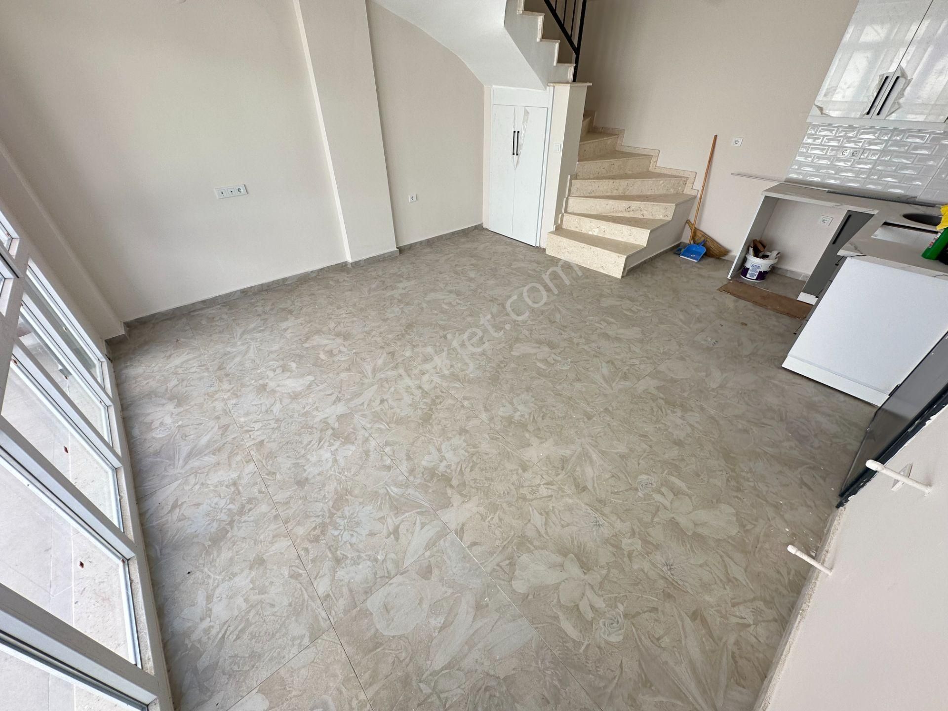 Seferihisar Doganbey Payamlı'da Satılık Sıfır Bahçeli 2+1 Villa - Görsel 11