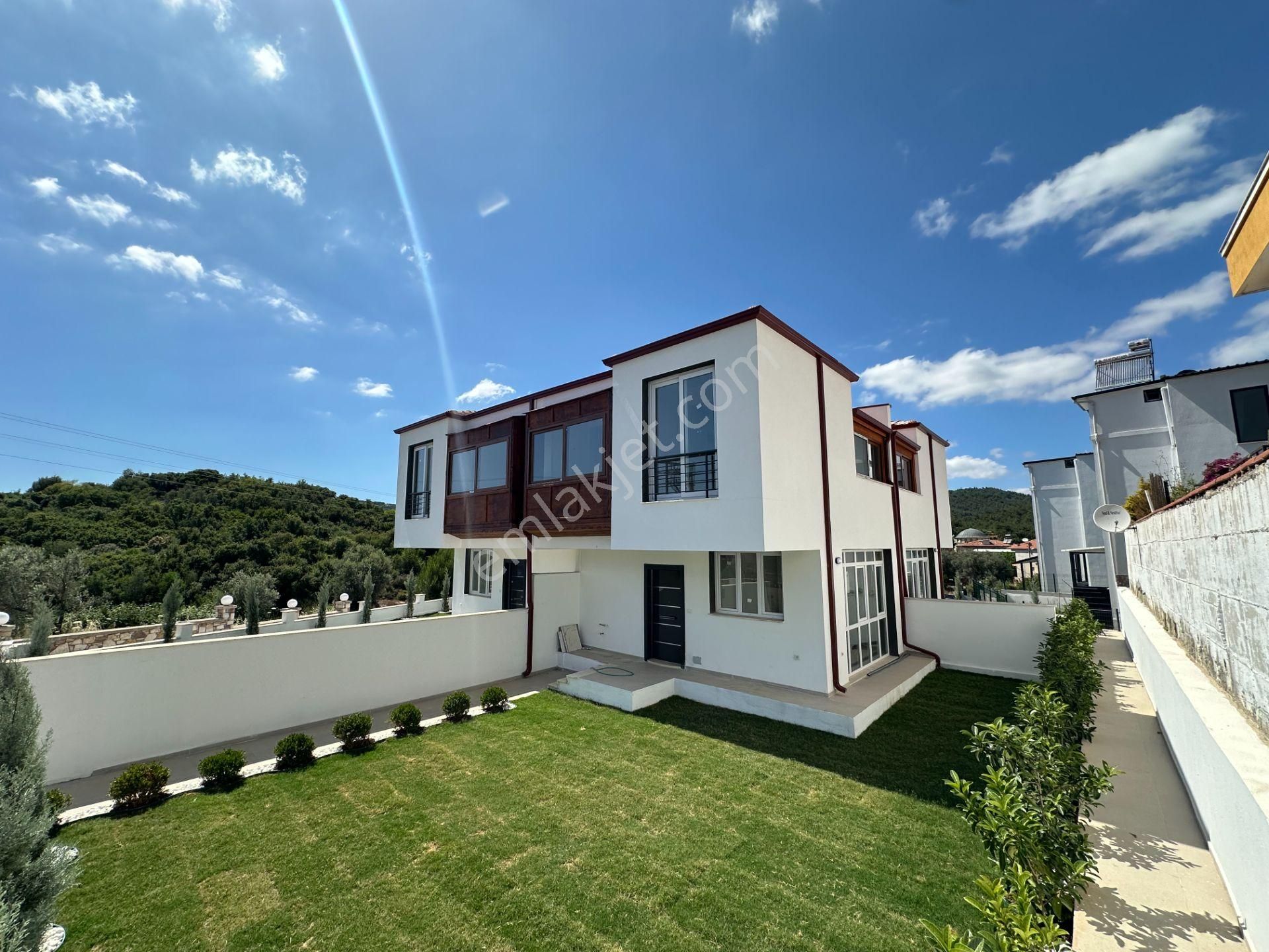 Seferihisar Doganbey Payamlı'da Satılık Sıfır Bahçeli 2+1 Villa - Görsel 20