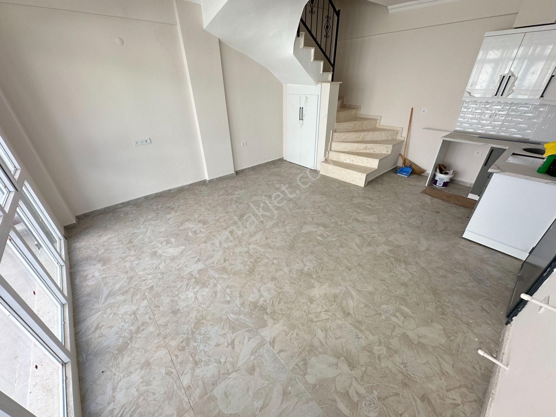 Seferihisar Doganbey Payamlı'da Satılık Sıfır Bahçeli 2+1 Villa - Görsel 12