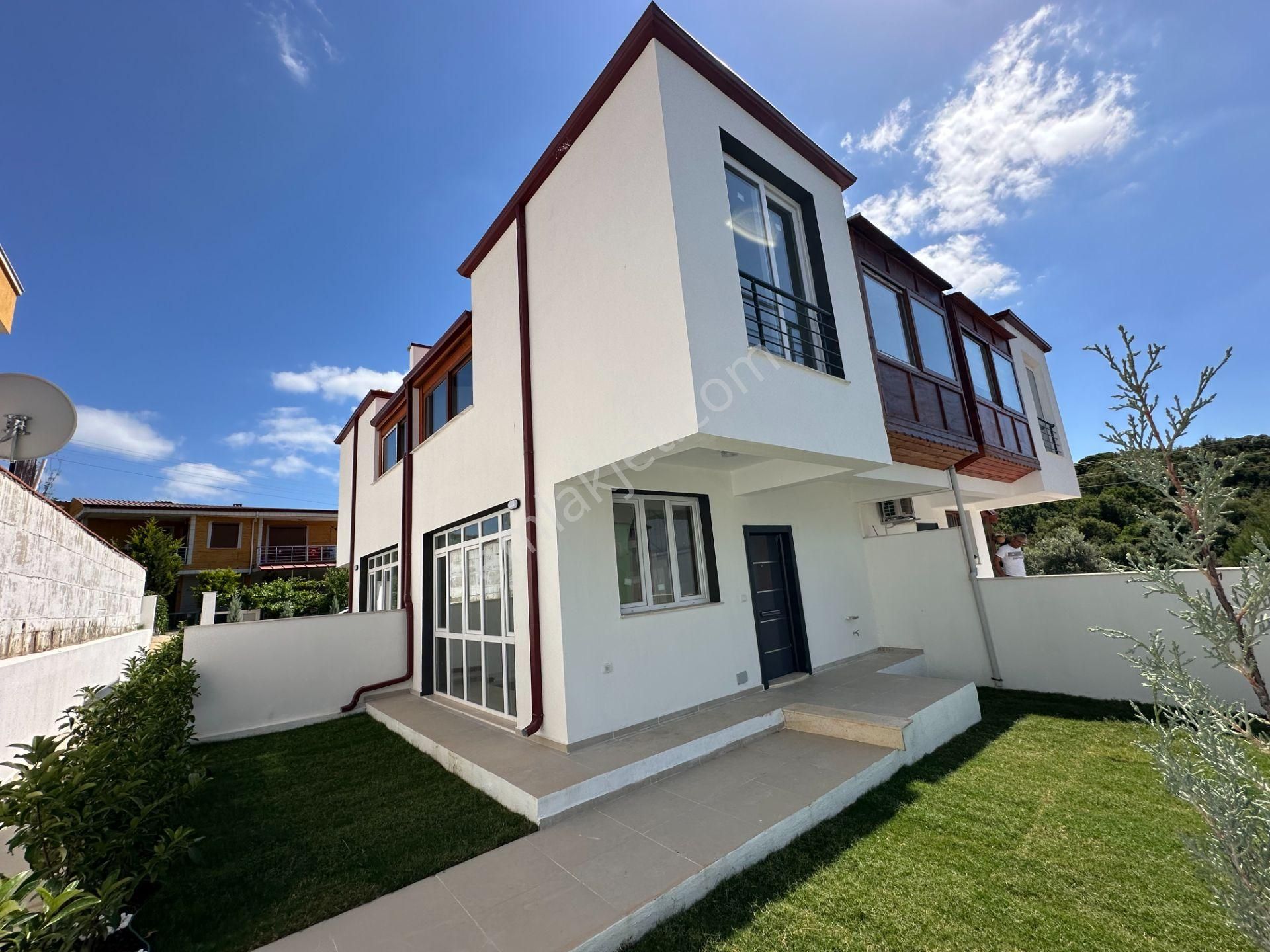 Seferihisar Doganbey Payamlı'da Satılık Sıfır Bahçeli 2+1 Villa - Görsel 32