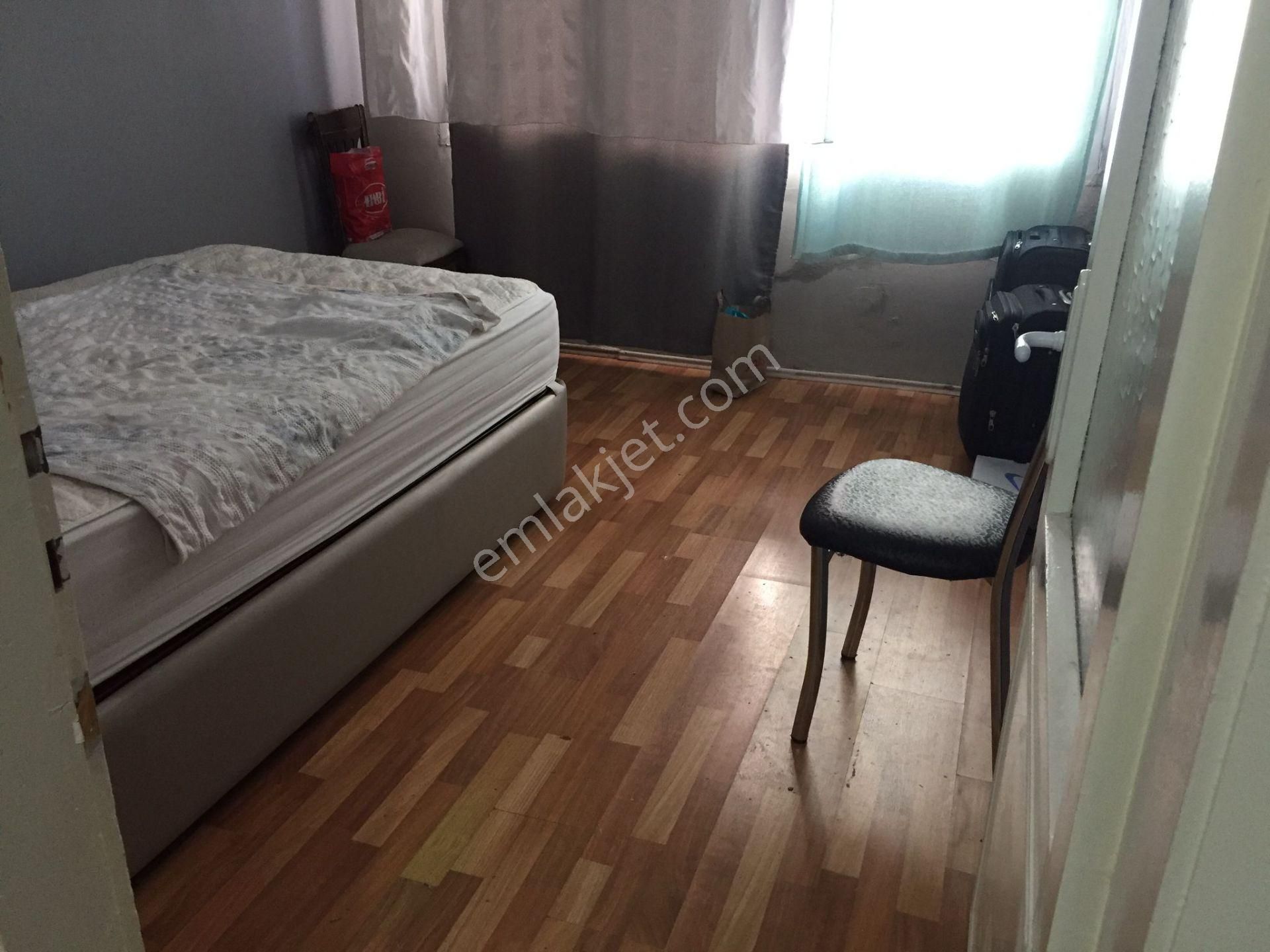 Hatayda Giriş Katı Caddeye Yakın - Görsel 13