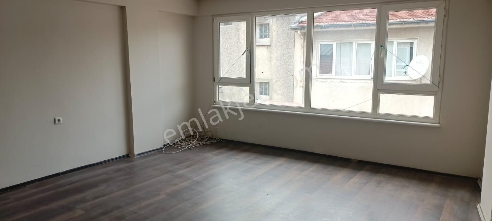 Bursa Yıldırım Umurbeyde 2+1 4.kat Kombili 100 M2 Daire Satılık - Görsel 7