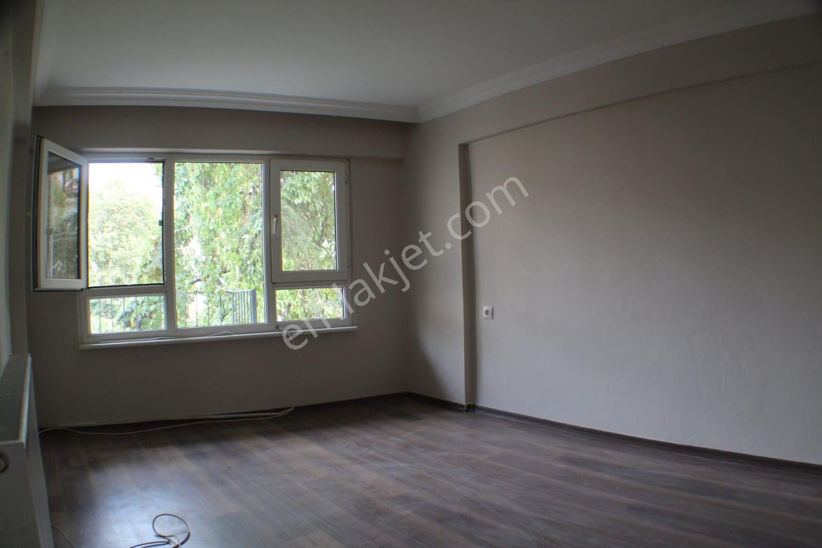 Bursa Yıldırım Umurbeyde 2+1 4.kat Kombili 100 M2 Daire Satılık - Görsel 12