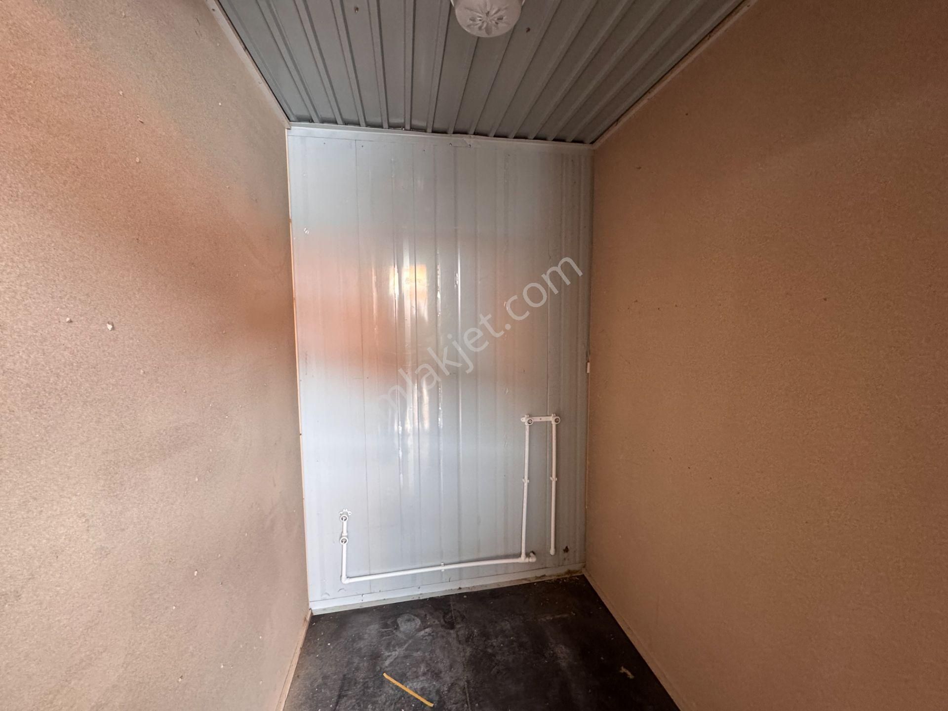 İçi 1.sınıf Çam Lambriden Dışı Yalıtımlı Sandviç Panelden İmal Edilmiş 21m2 2oda Wc+lv+duş Konteyner - Görsel 11