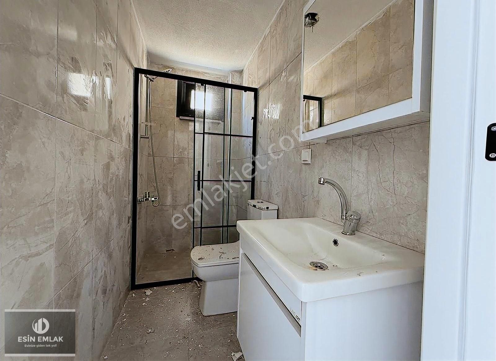 Çamçeşme Mah Balkonlu Geniş En Üst Kat Temiz 3+1 Satılık Daire - Görsel 3