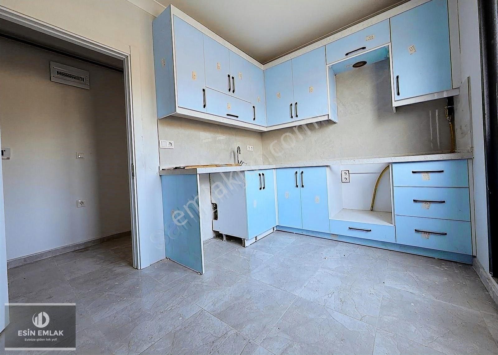 Çamçeşme Mah Balkonlu Geniş En Üst Kat Temiz 3+1 Satılık Daire - Görsel 16