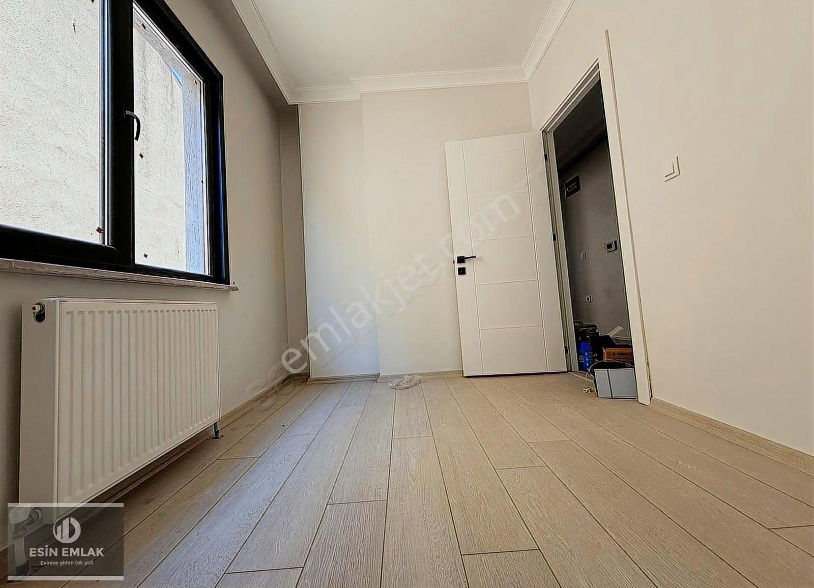 Çamçeşme Mah Balkonlu Geniş En Üst Kat Temiz 3+1 Satılık Daire - Görsel 11