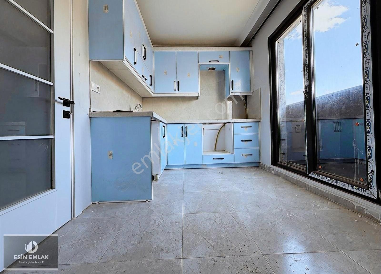 Çamçeşme Mah Balkonlu Geniş En Üst Kat Temiz 3+1 Satılık Daire - Görsel 19