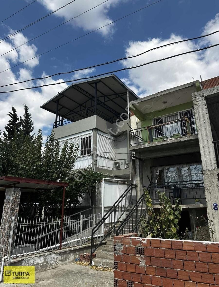 Bornova Atatürk Mh.de 226 M2 Satılık Arsa - Görsel 6