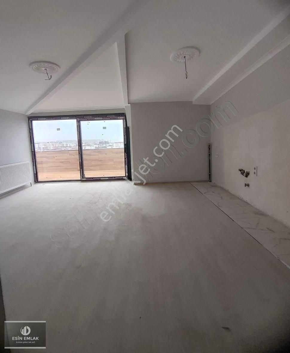 Kavakpınar Mah.geniş M2'li Ferah Dubleks Satılık Sıfır Daire