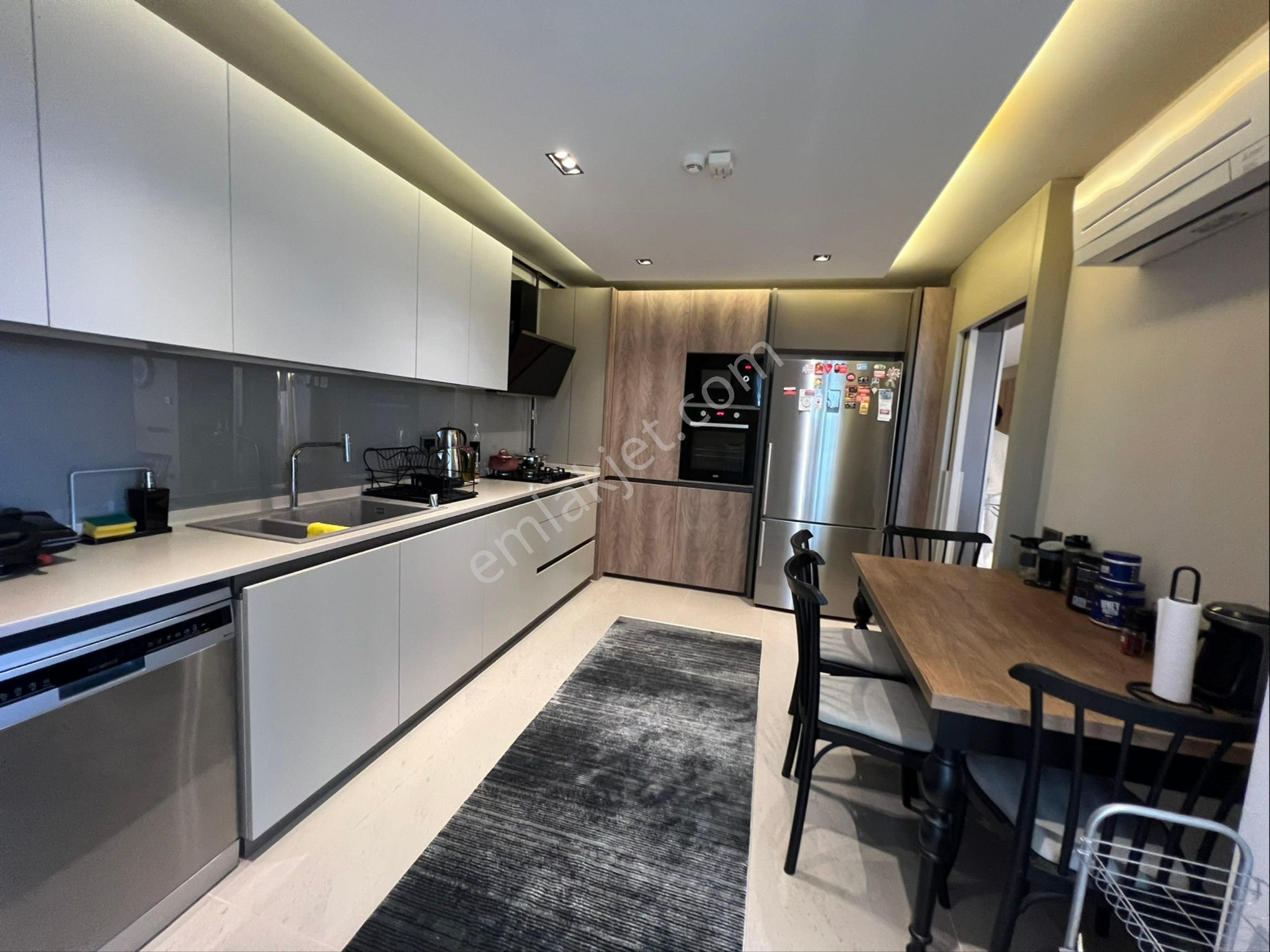 🏡 Konyaaltı Akkuyu – Özpınarlar Casa Max Sitesinde Ultra Lüks Kiralık 3+1 Daire - Görsel 10