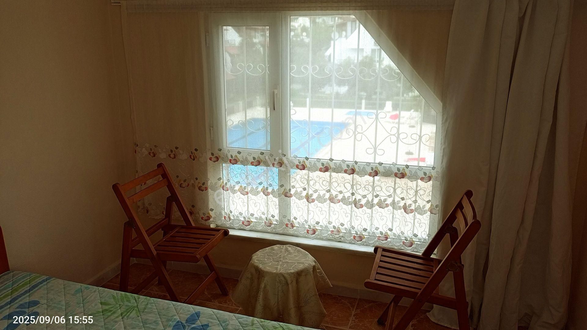 Altınoluk' Ta Havuzlu Villa, Otoparklı, Denize 500 Mt, Meyve Bahçeli, Kazdağları Manzaralı Teraslı - Görsel 18