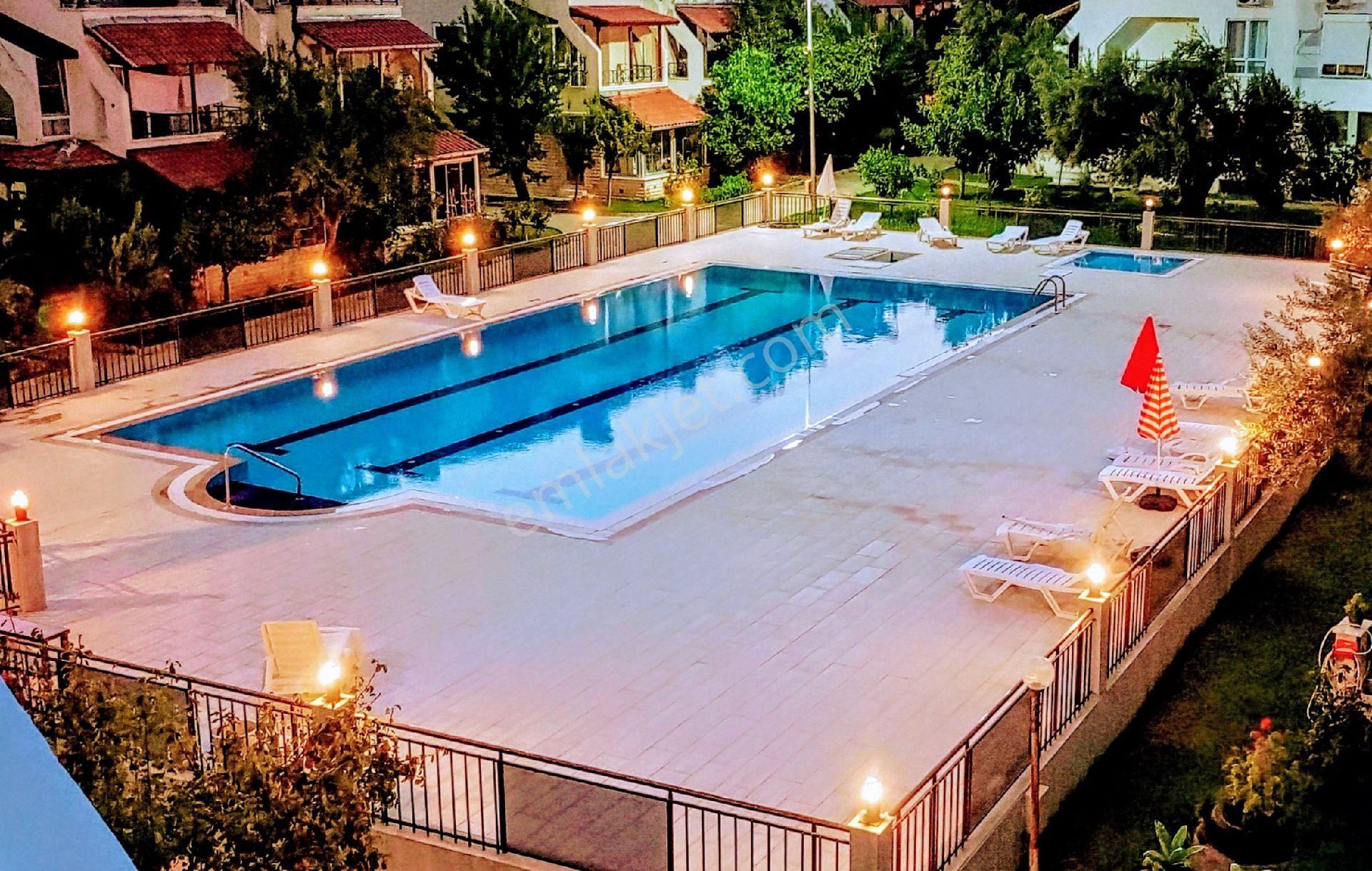 Altınoluk' Ta Havuzlu Villa, Otoparklı, Denize 500 Mt, Meyve Bahçeli, Kazdağları Manzaralı Teraslı - Görsel 35