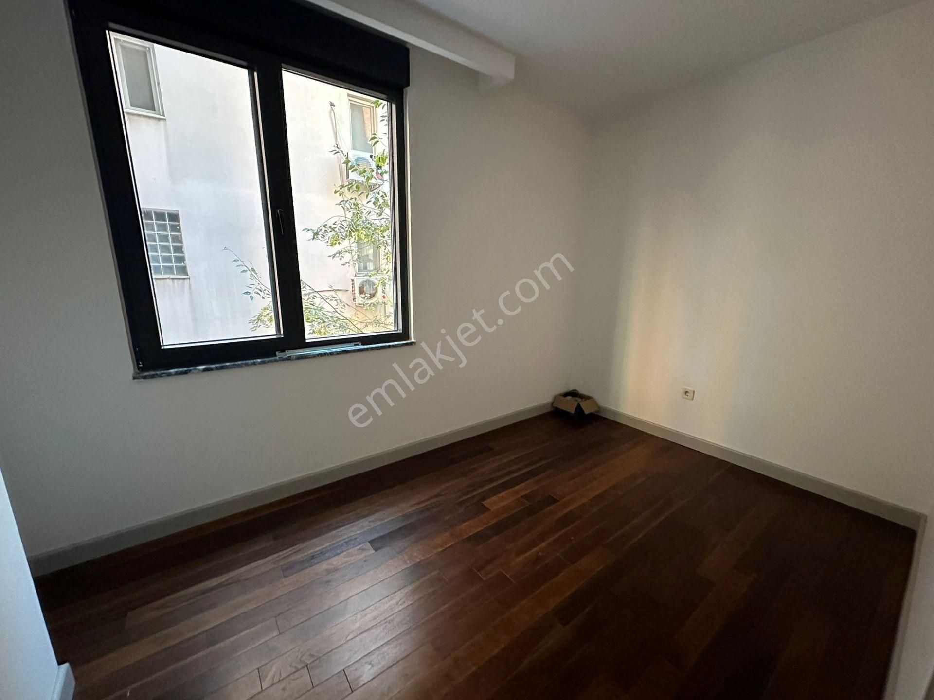 Caddebostan Bağdat Caddesi 1. Paralel Sıfır 2+1 Daire - Görsel 10