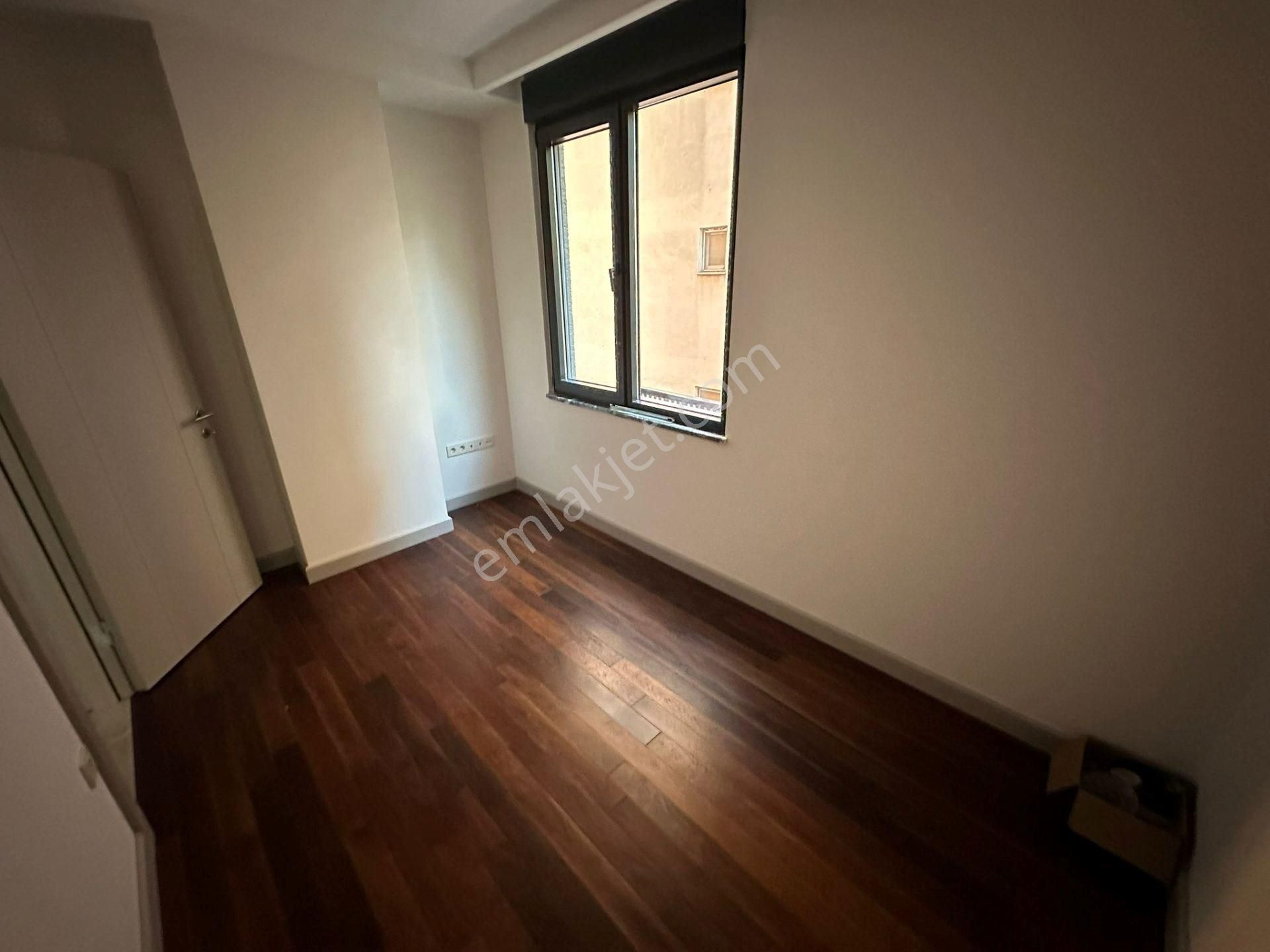 Caddebostan Bağdat Caddesi 1. Paralel Sıfır 2+1 Daire - Görsel 17