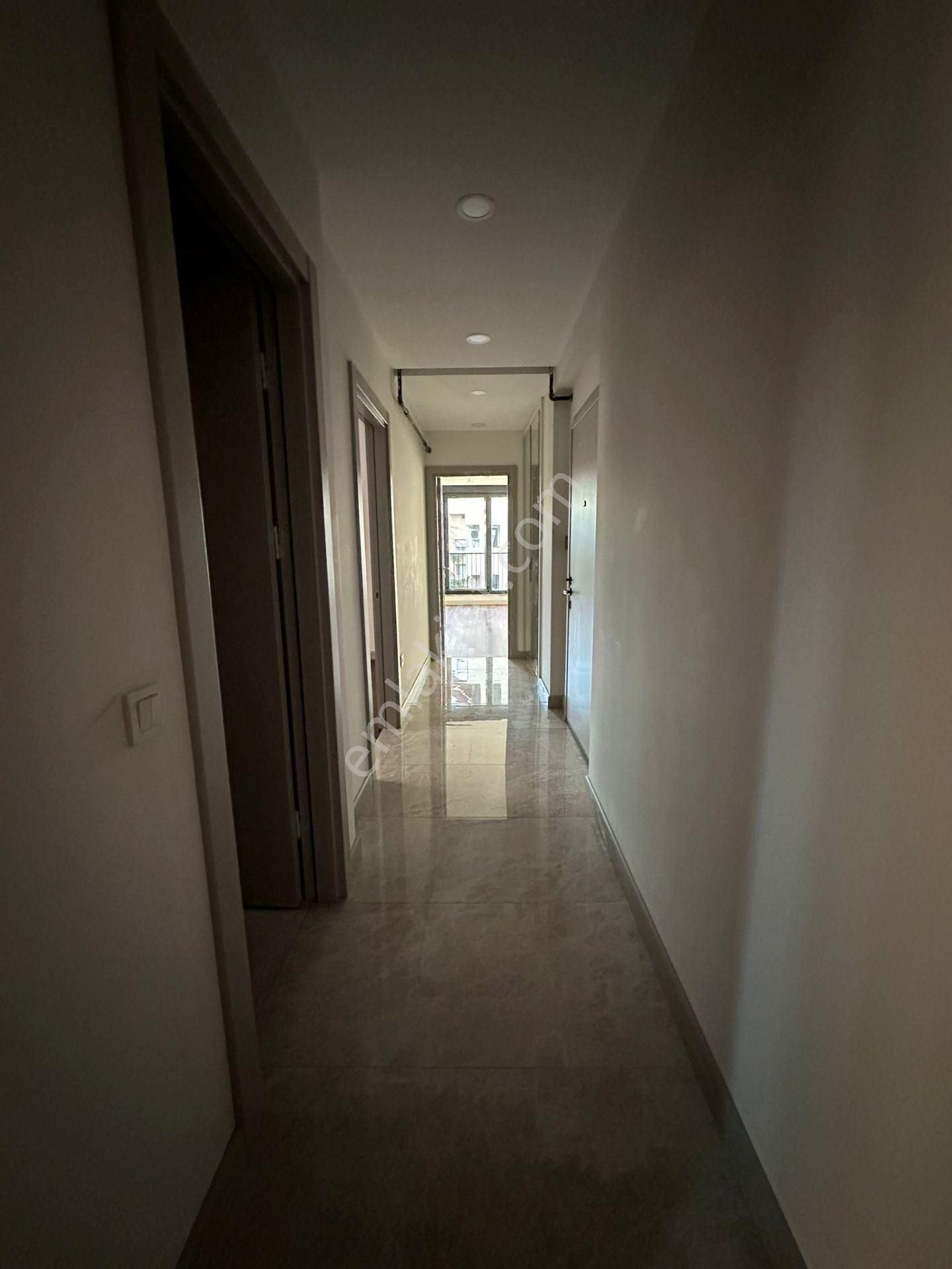 Caddebostan Bağdat Caddesi 1. Paralel Sıfır 2+1 Daire - Görsel 23