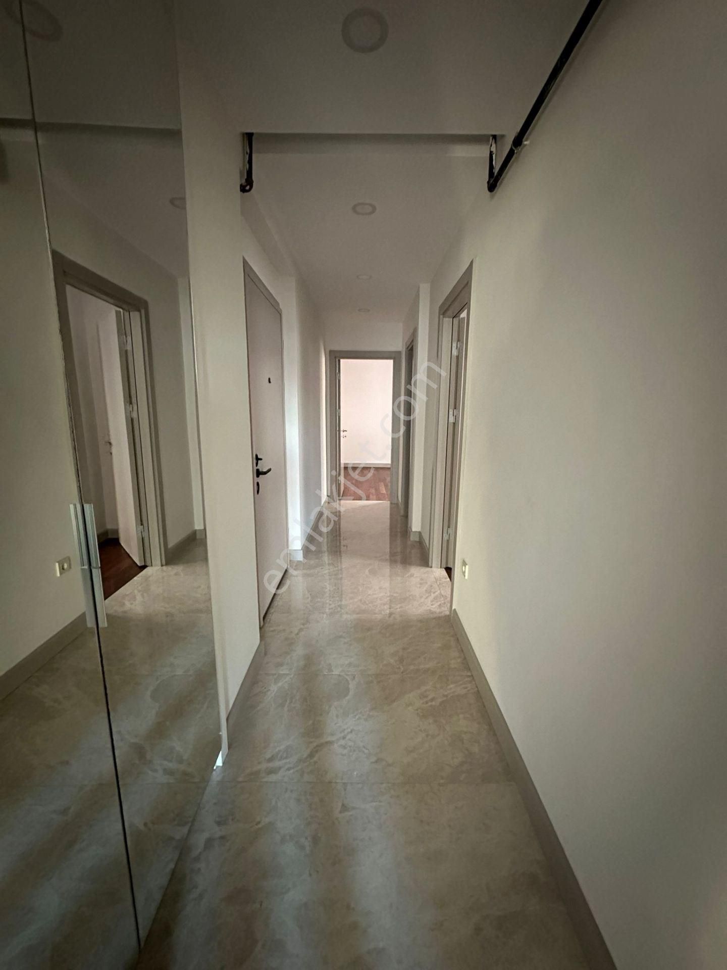 Caddebostan Bağdat Caddesi 1. Paralel Sıfır 2+1 Daire - Görsel 25